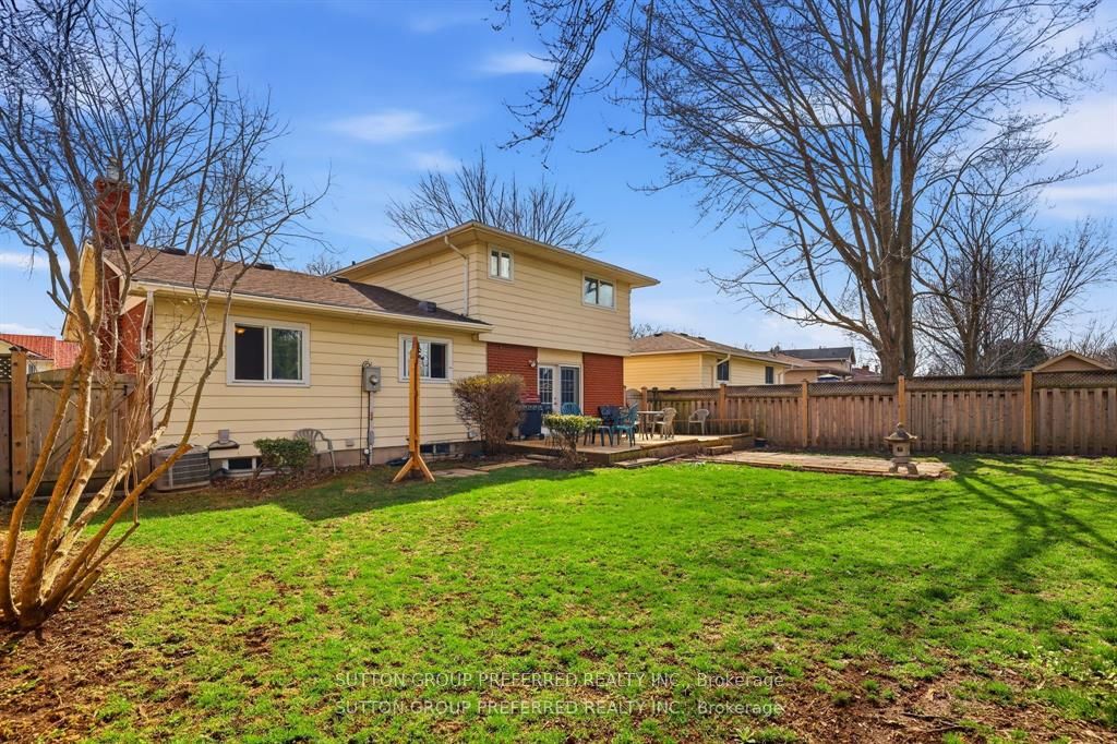 38 Alayne Crescent Property Photo 28