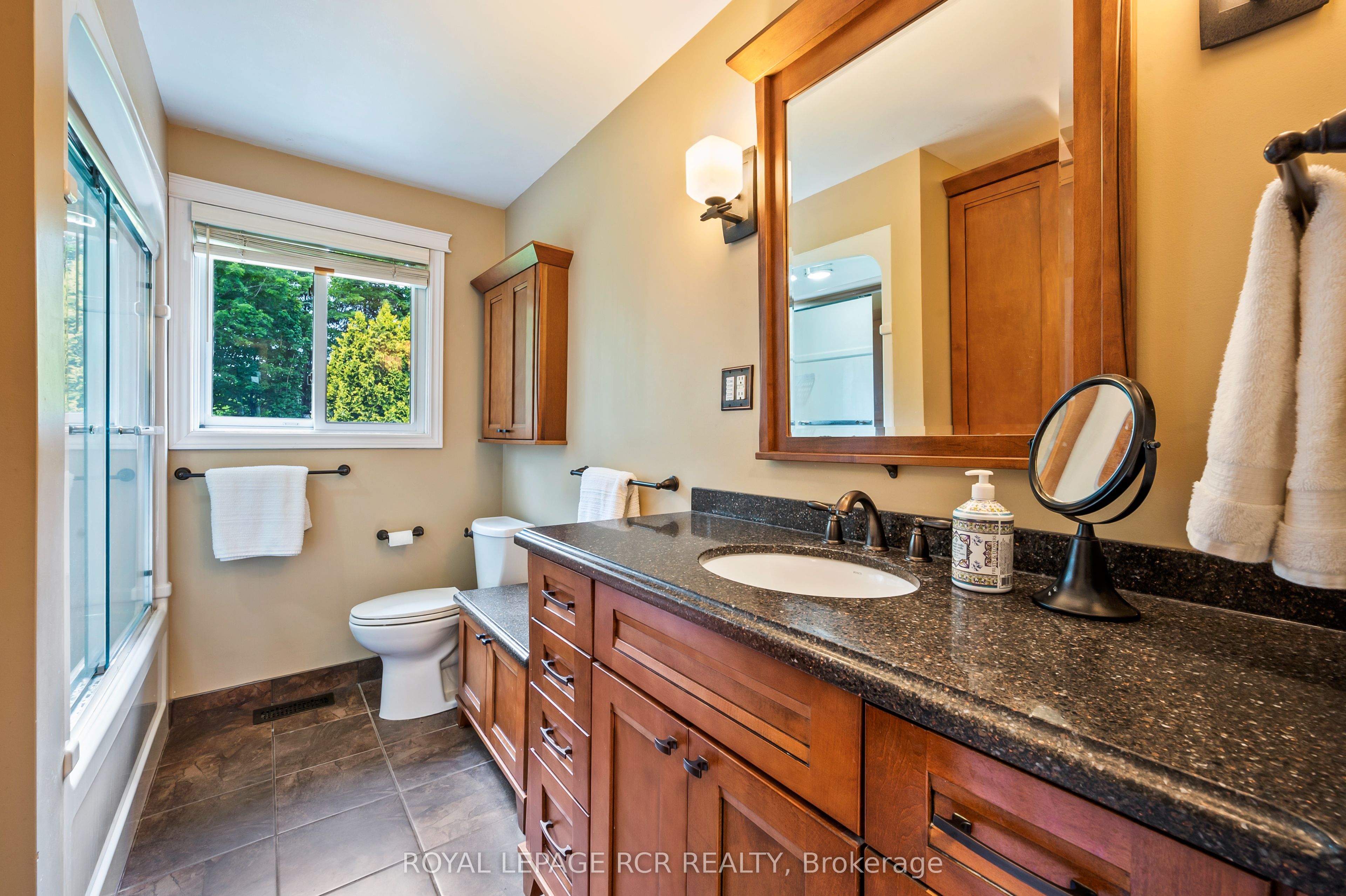 22 Randy Avenue Property Photo 25