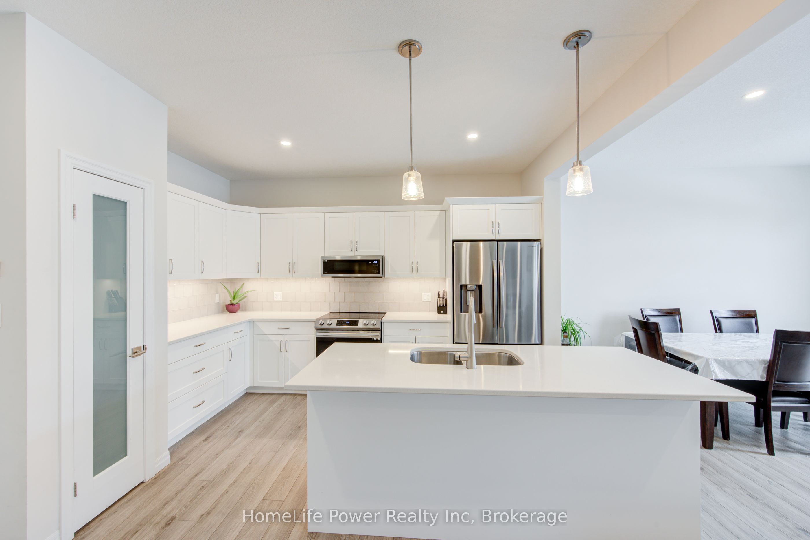4 Braun Avenue Property Photo 9