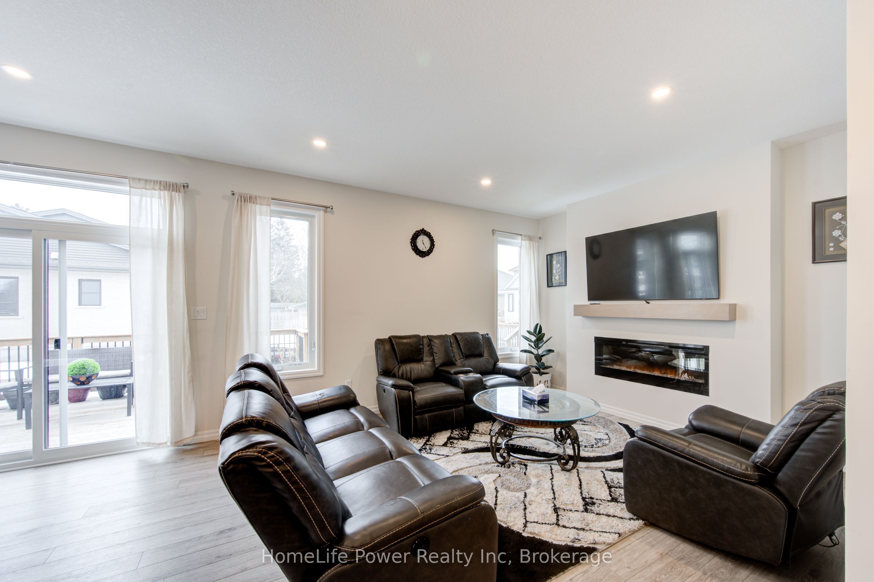 4 Braun Avenue Property Photo 19