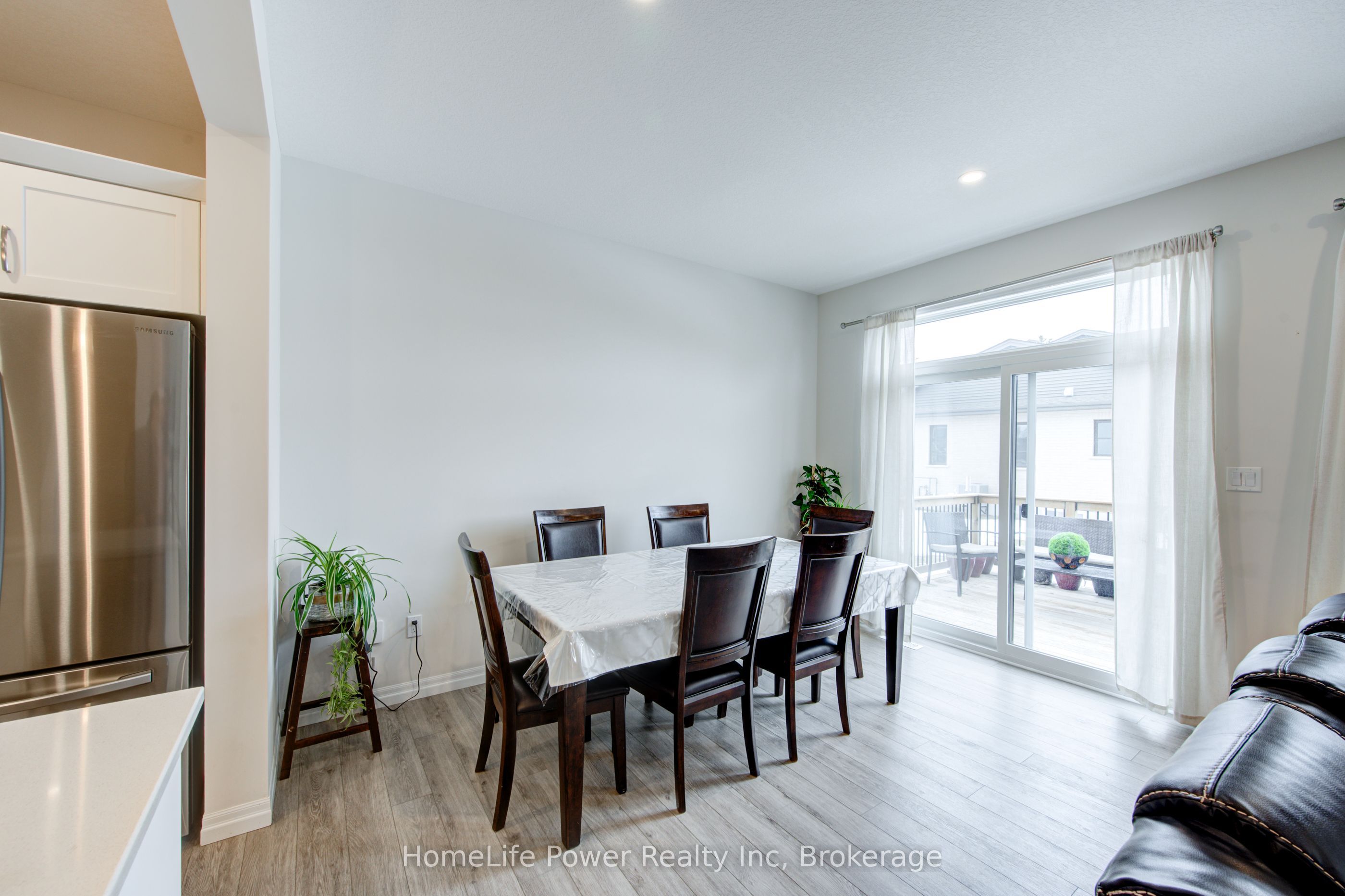 4 Braun Avenue Property Photo 23