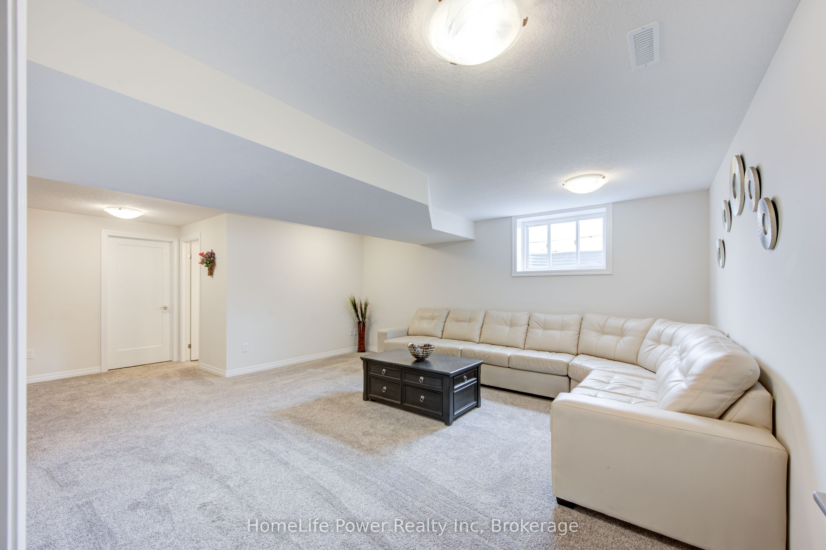4 Braun Avenue Property Photo 40