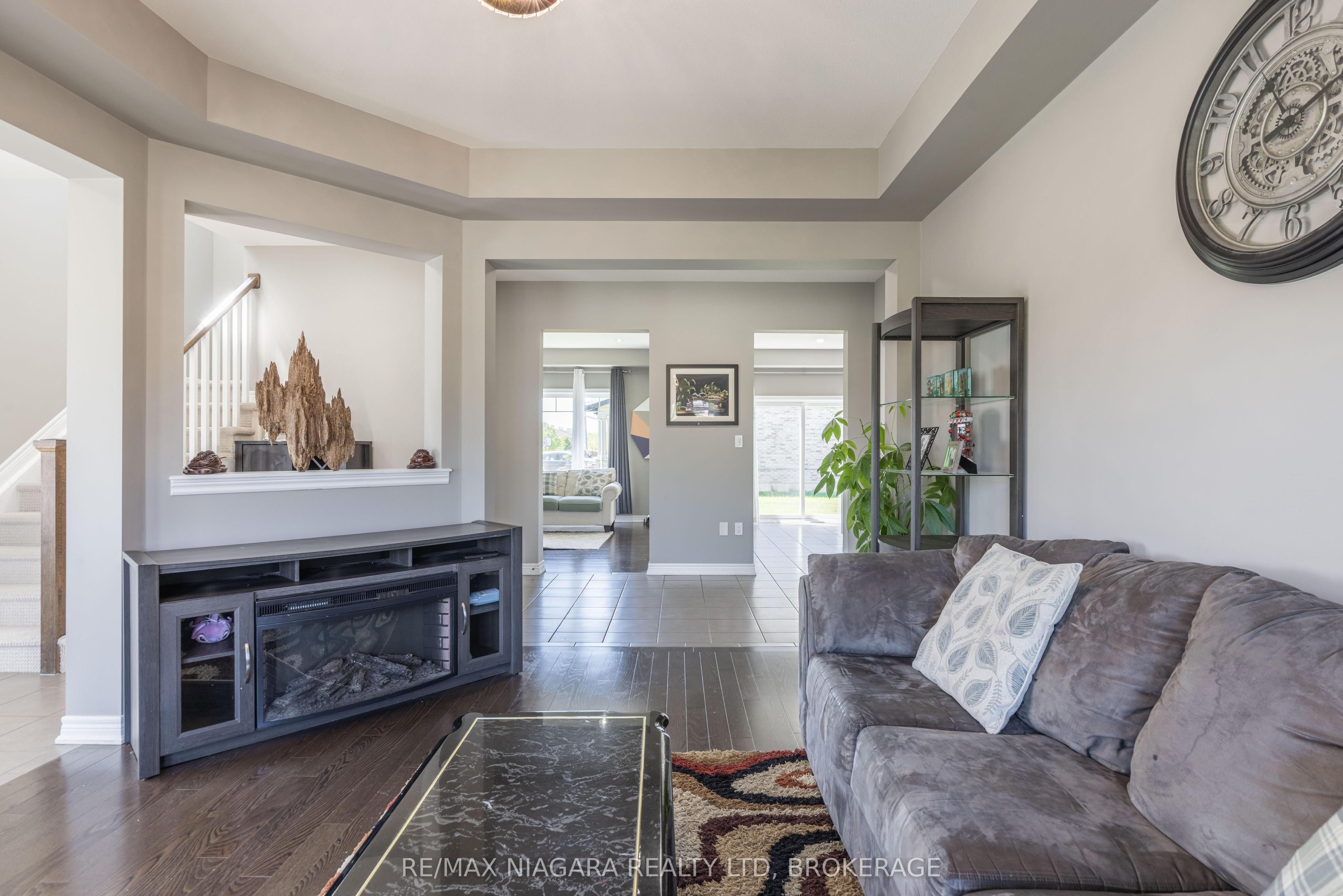 6212 Sam Iorfida Drive Property Photo 10