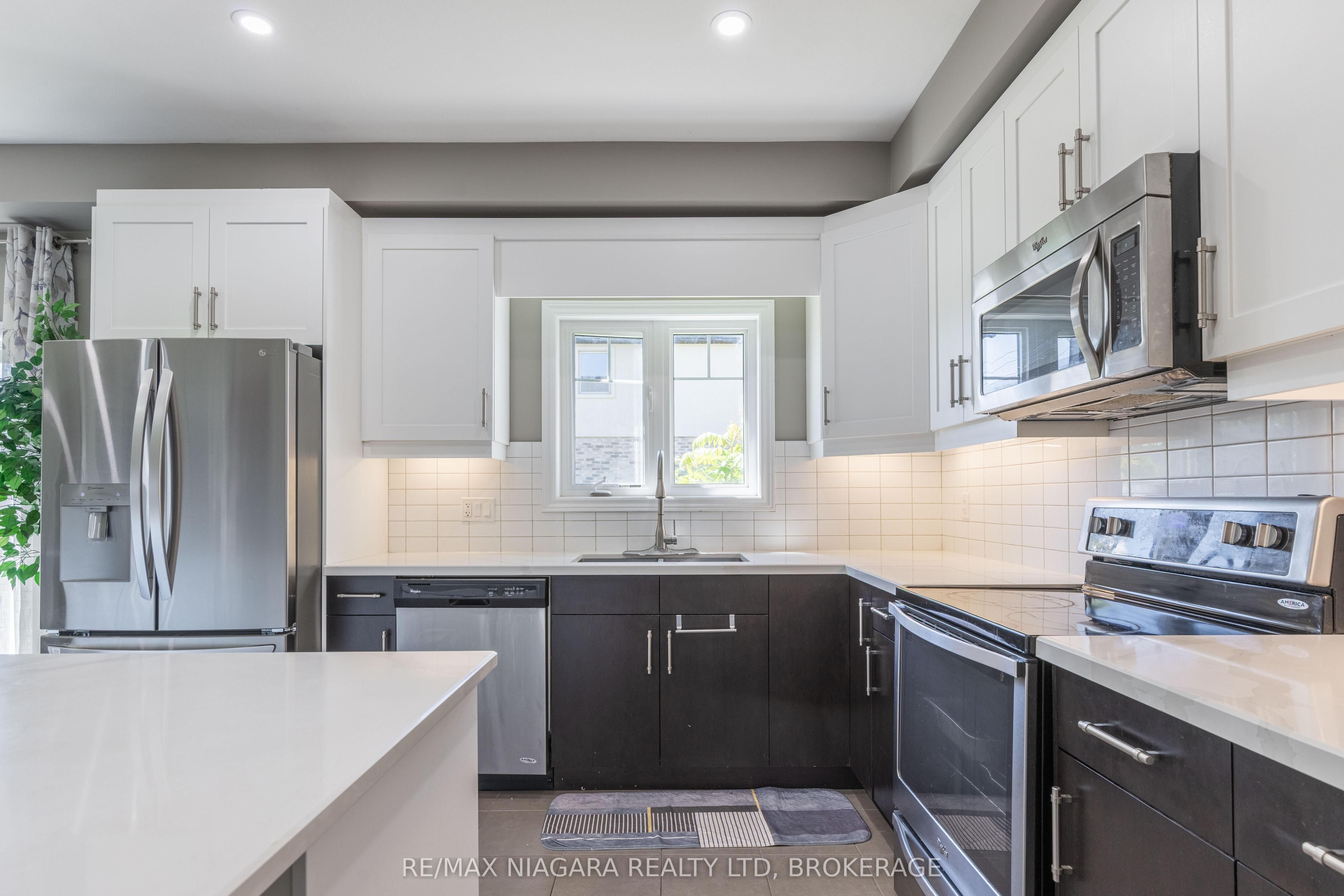 6212 Sam Iorfida Drive Property Photo 14
