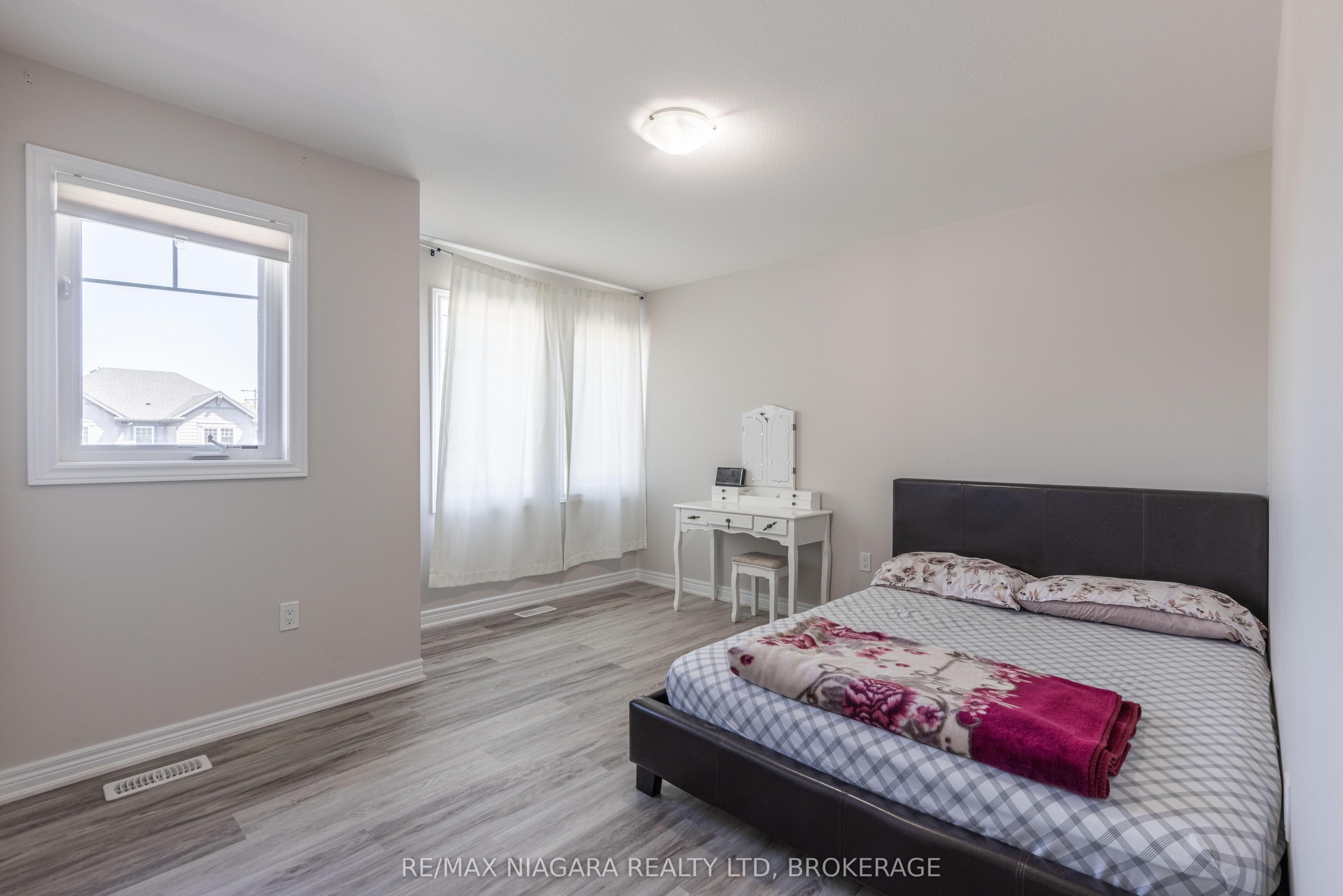 6212 Sam Iorfida Drive Property Photo 24