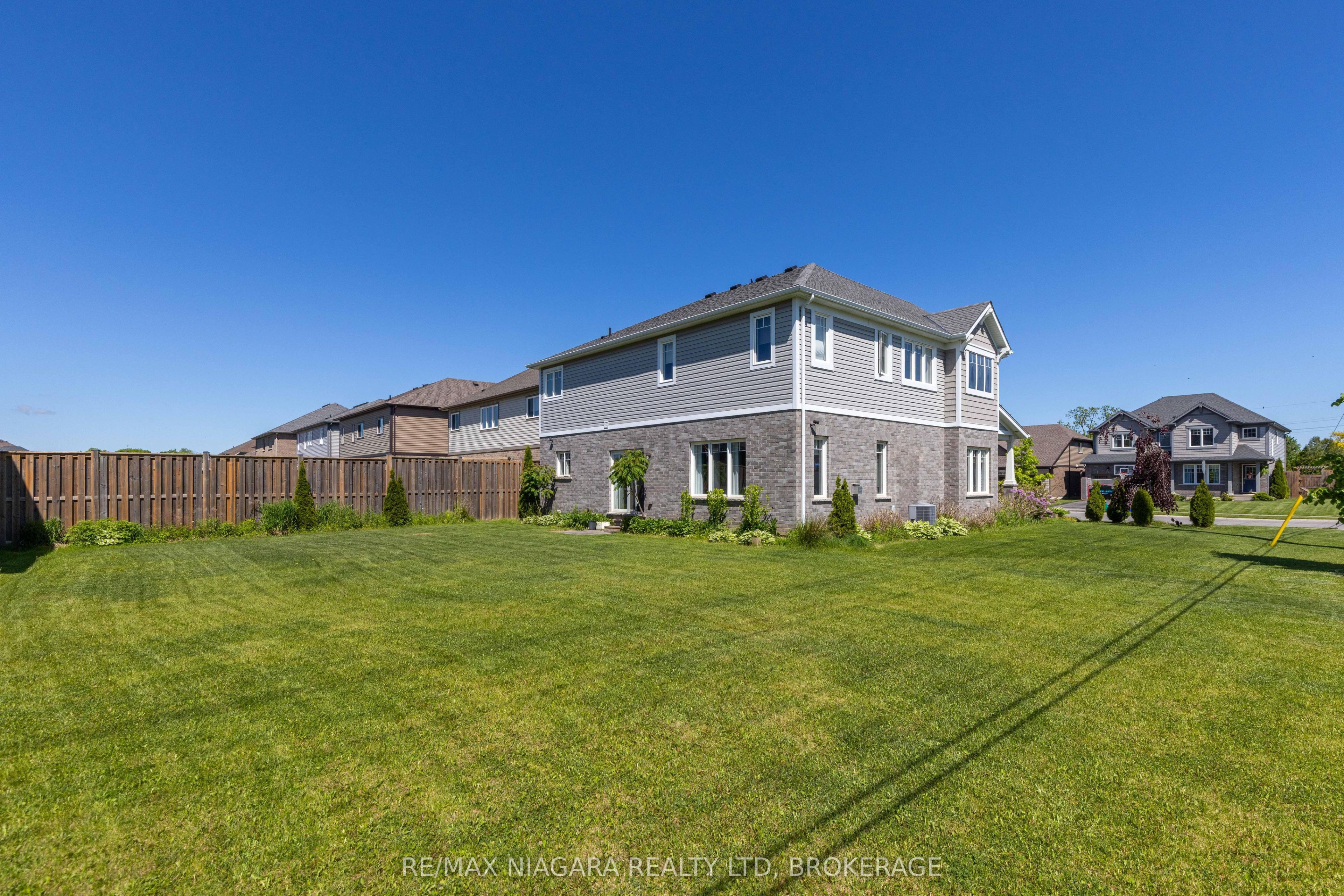 6212 Sam Iorfida Drive Property Photo 29