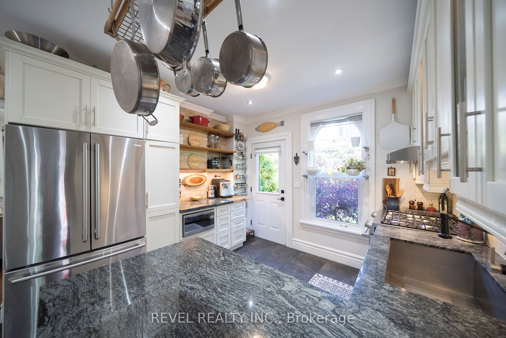 11 Chestnut Avenue Property Photo 15