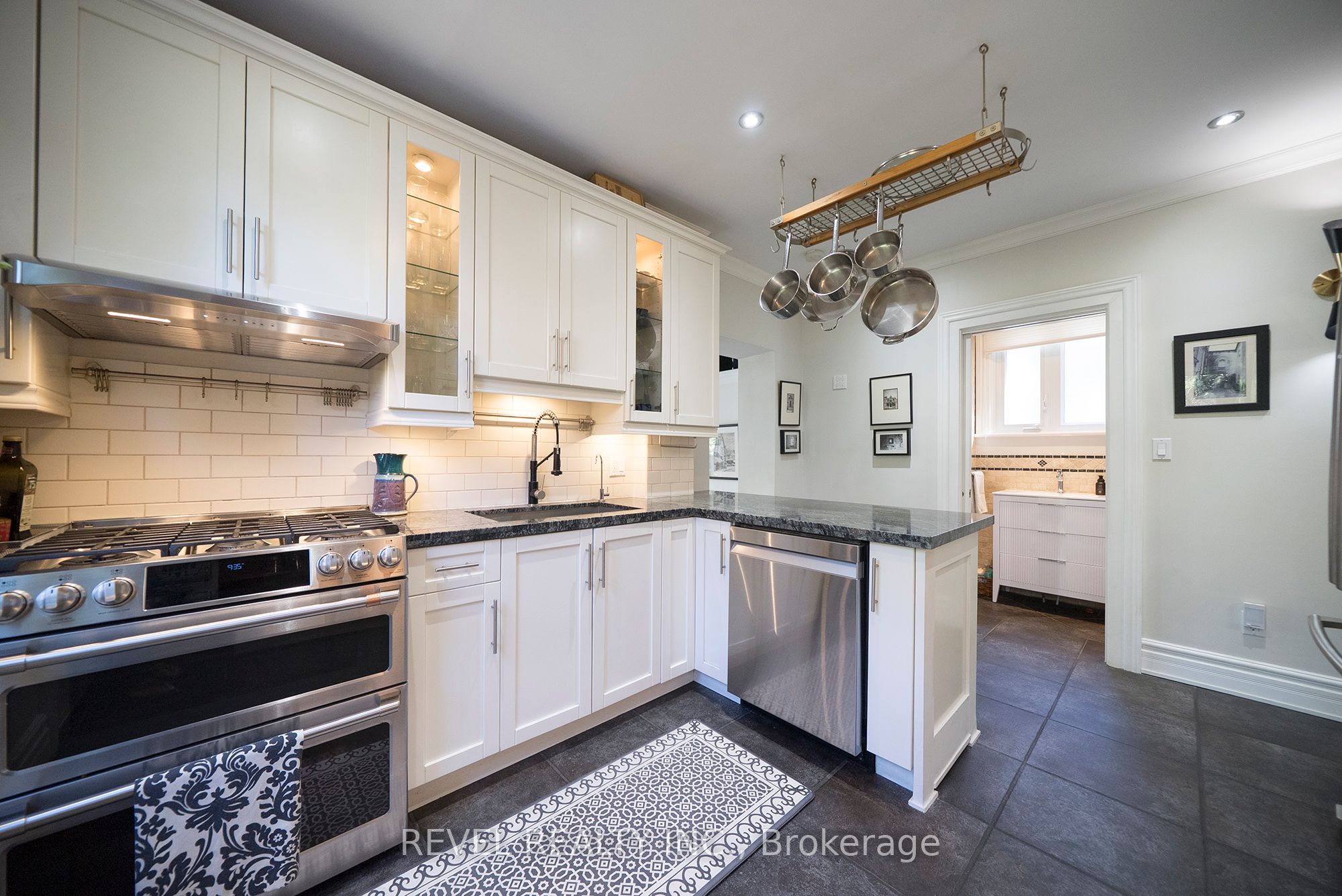 11 Chestnut Avenue Property Photo 18