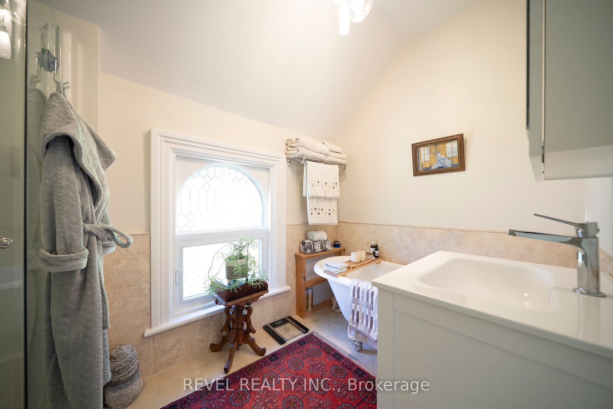 11 Chestnut Avenue Property Photo 33