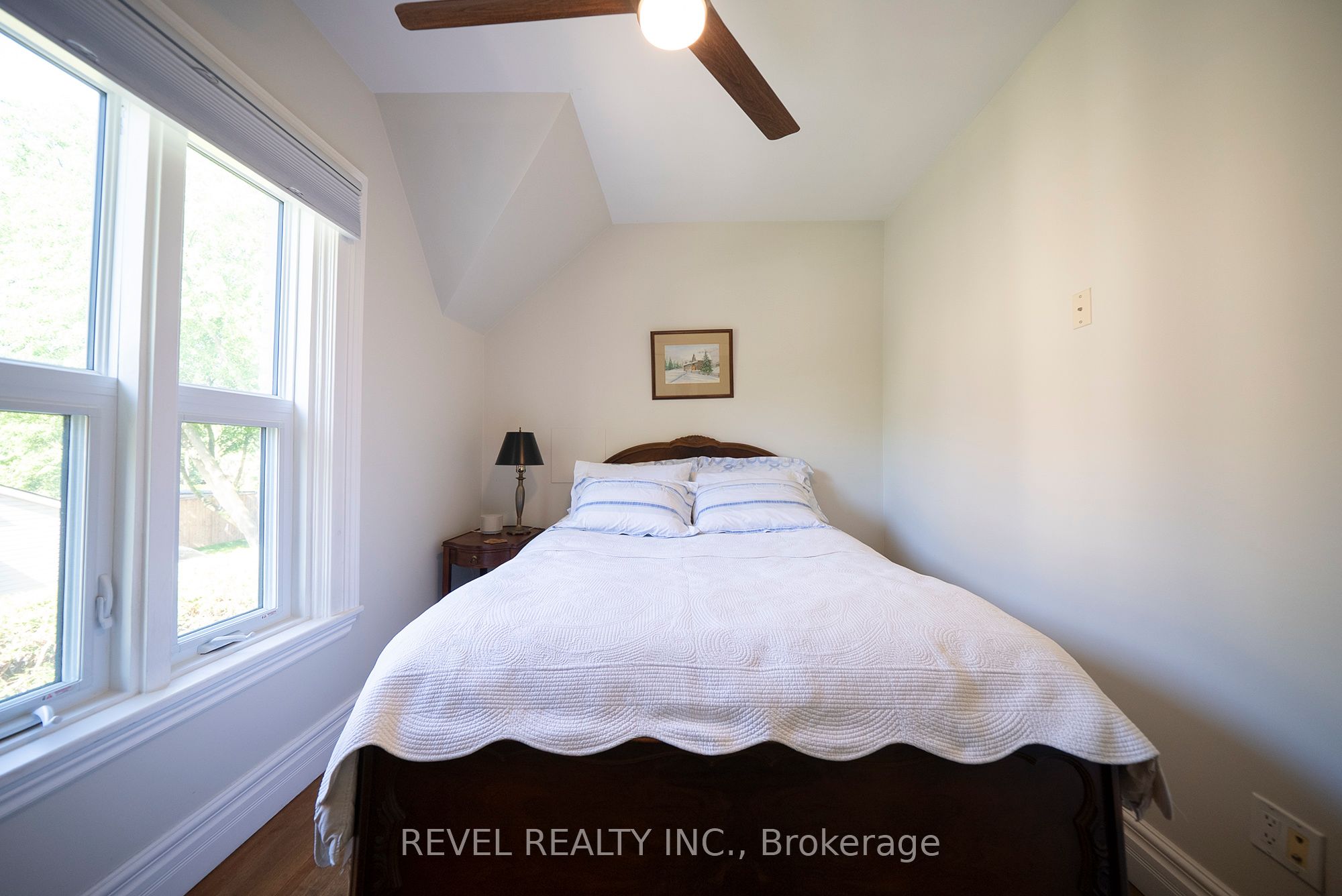 11 Chestnut Avenue Property Photo 38