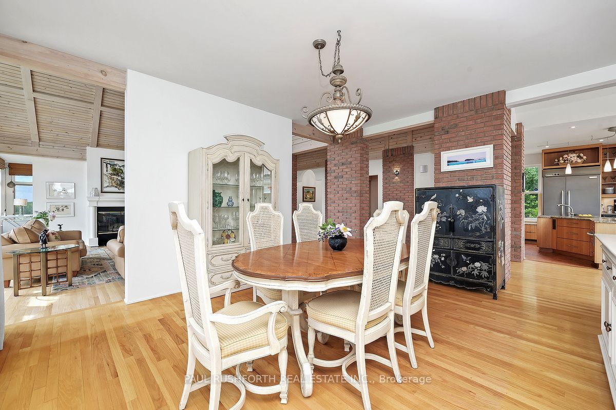 3215 Greenland Road Property Photo 12