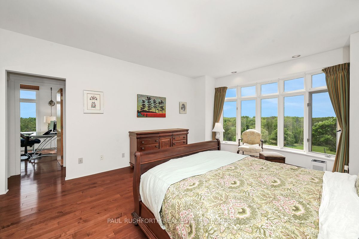 3215 Greenland Road Property Photo 18
