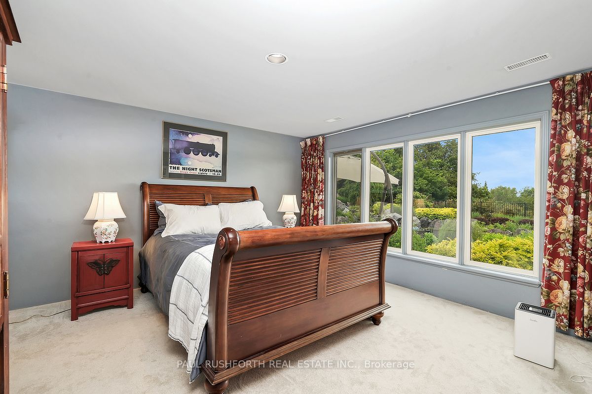 3215 Greenland Road Property Photo 30