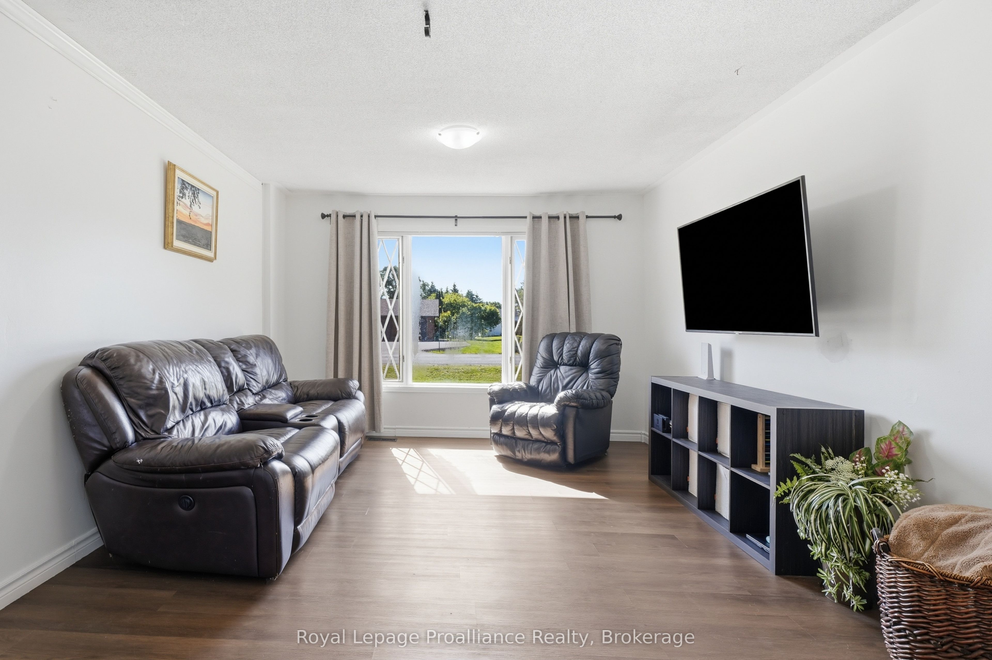 13 Forester Drive Property Photo 8