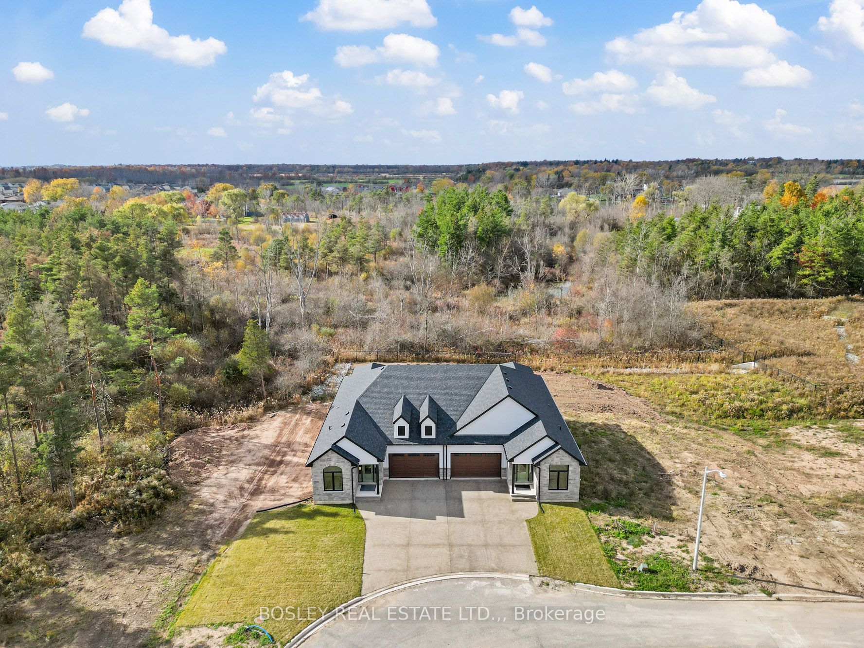 505 Royal Ridge Drive Property Photo 3