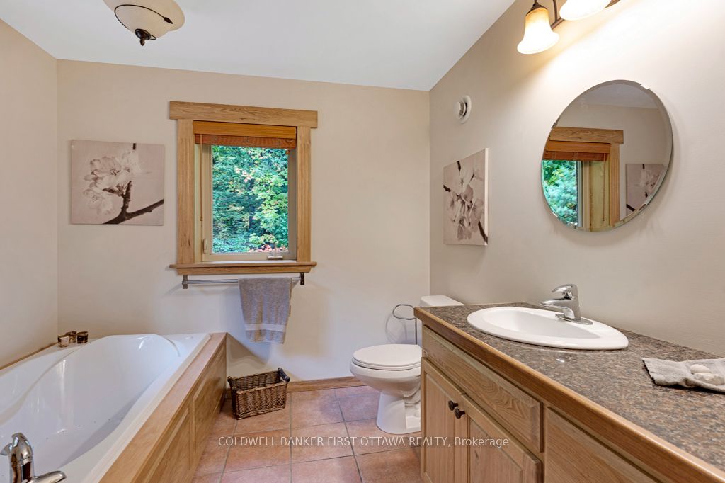 139 Sheil Drive Property Photo 20