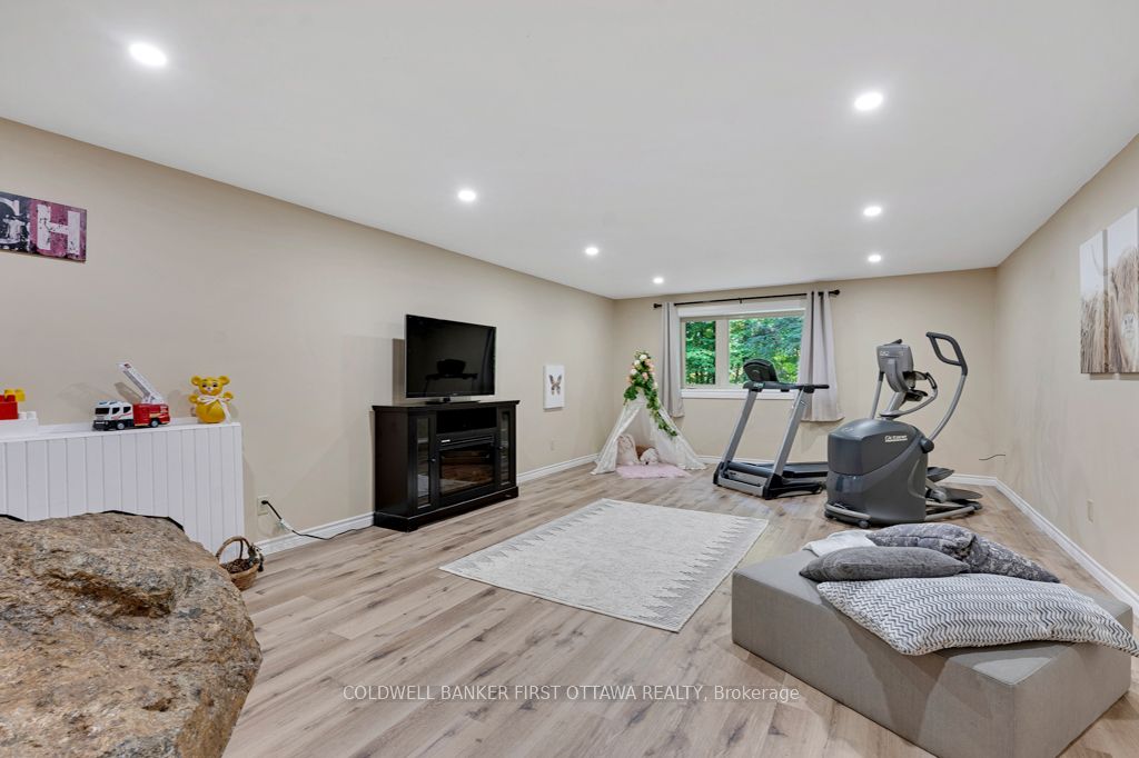 139 Sheil Drive Property Photo 26