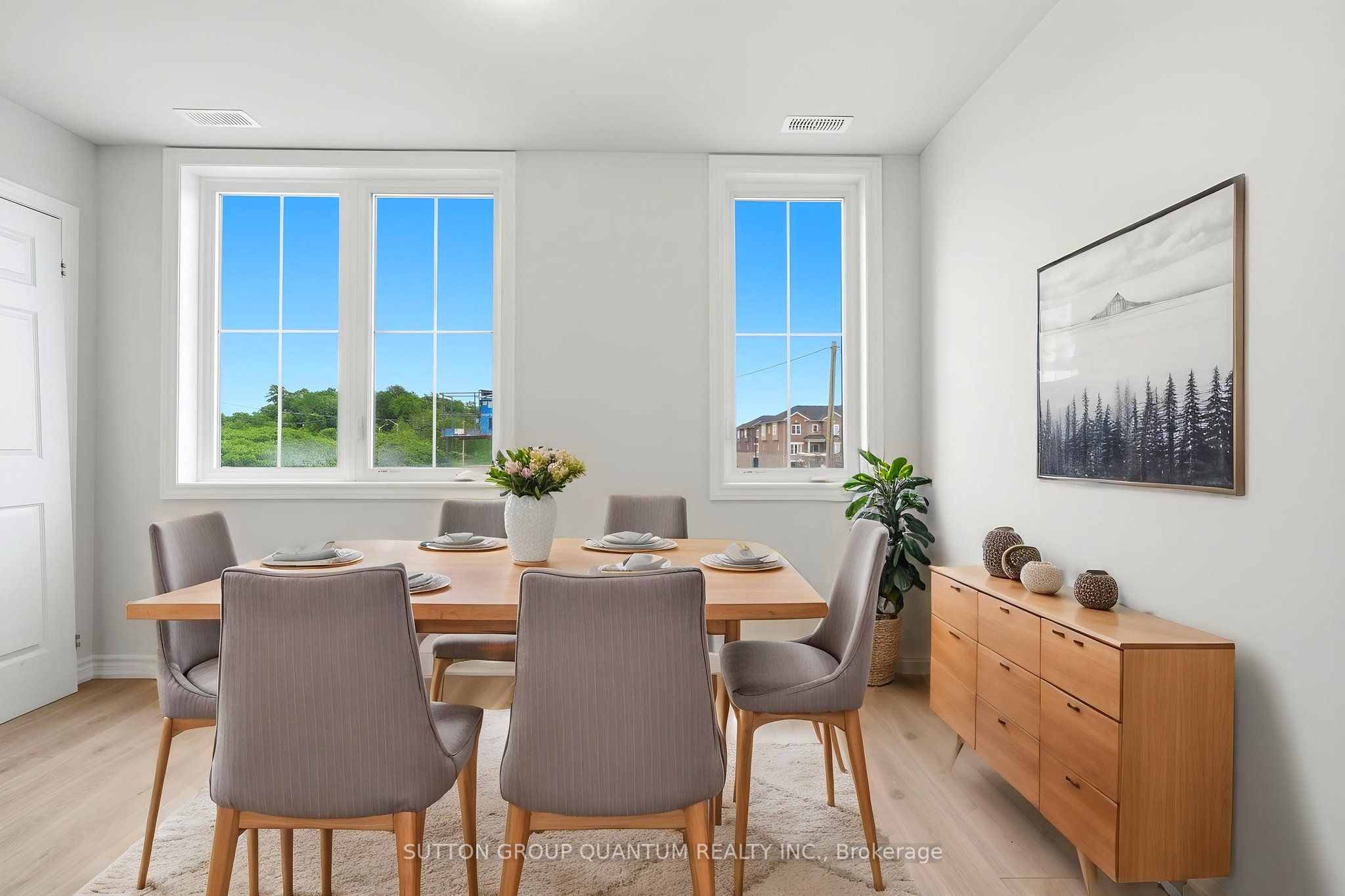 677 Park Road N 70 Property Photo 11