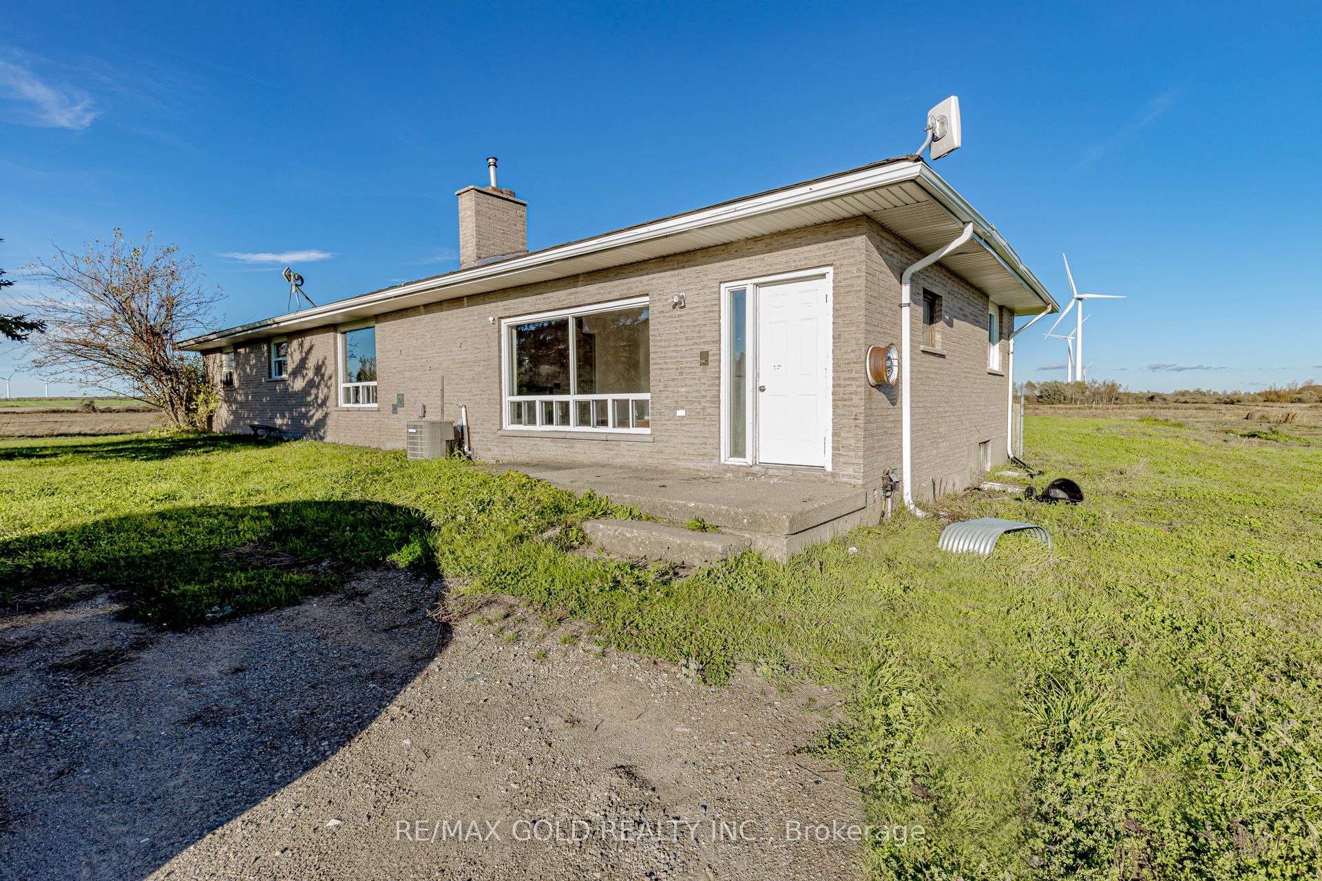 255505 9th Line Property Photo 44