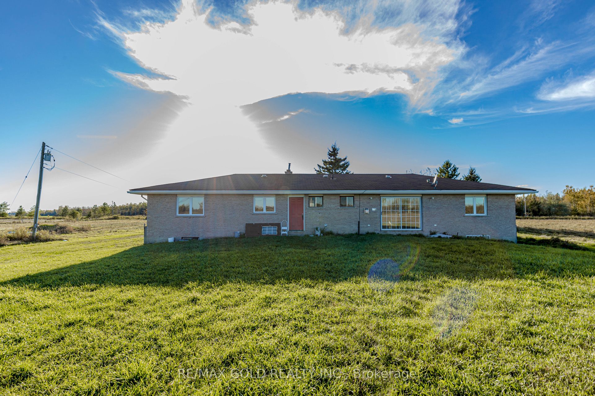 255505 9th Line Property Photo 46