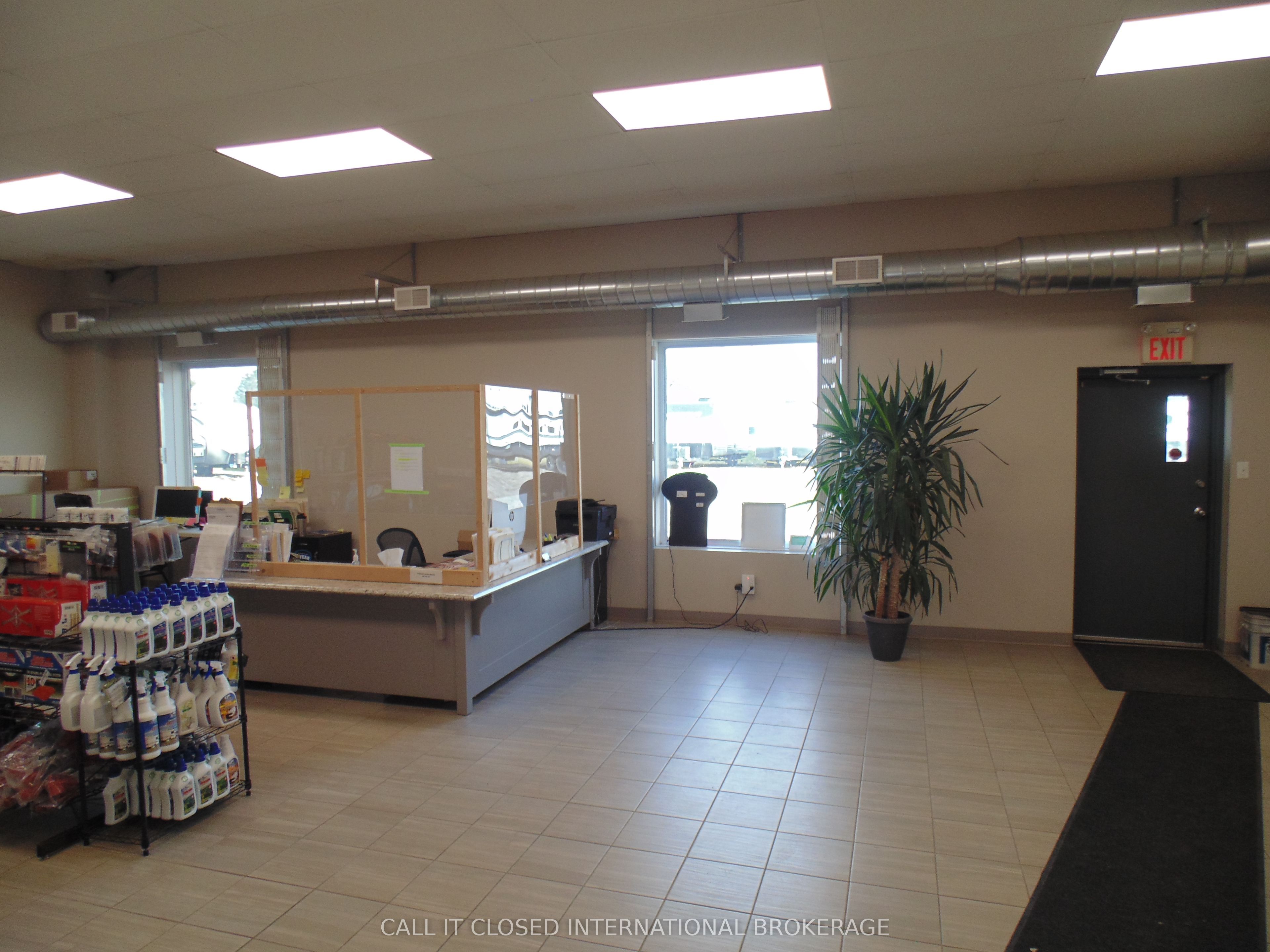 5653 Colonel Talbot Road Property Photo 13