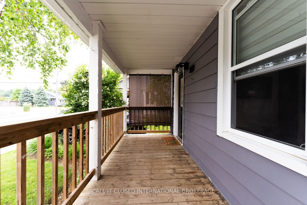 326 Smith Street Property Photo 2