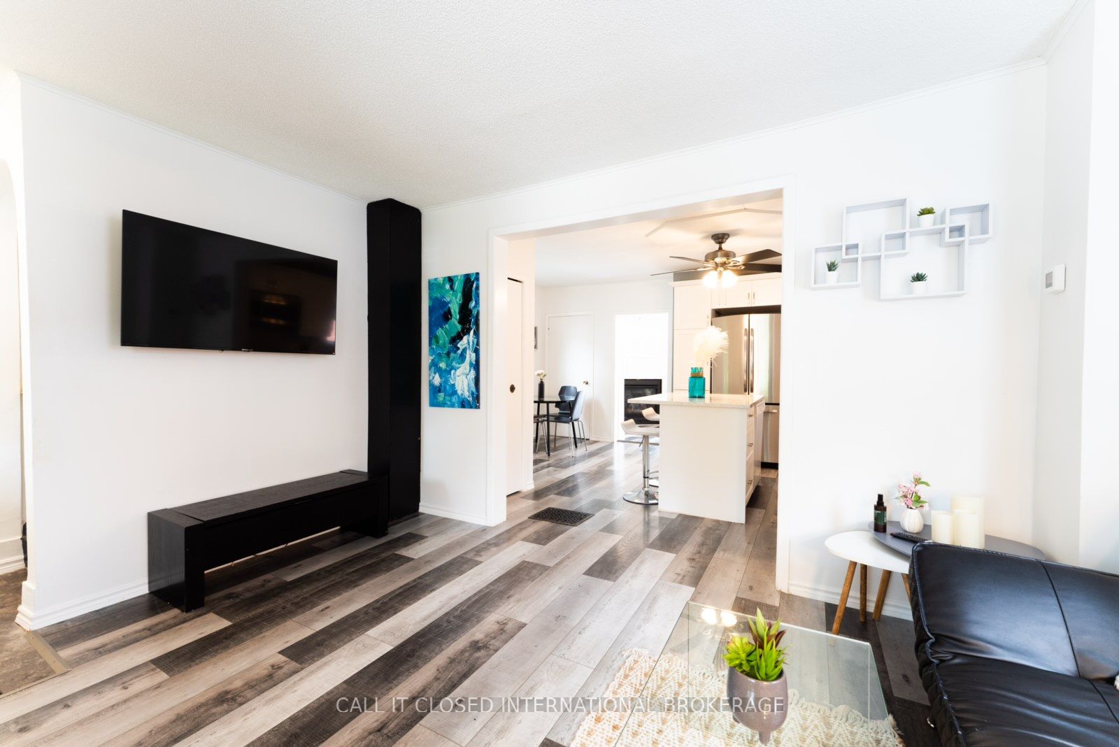 326 Smith Street Property Photo 6