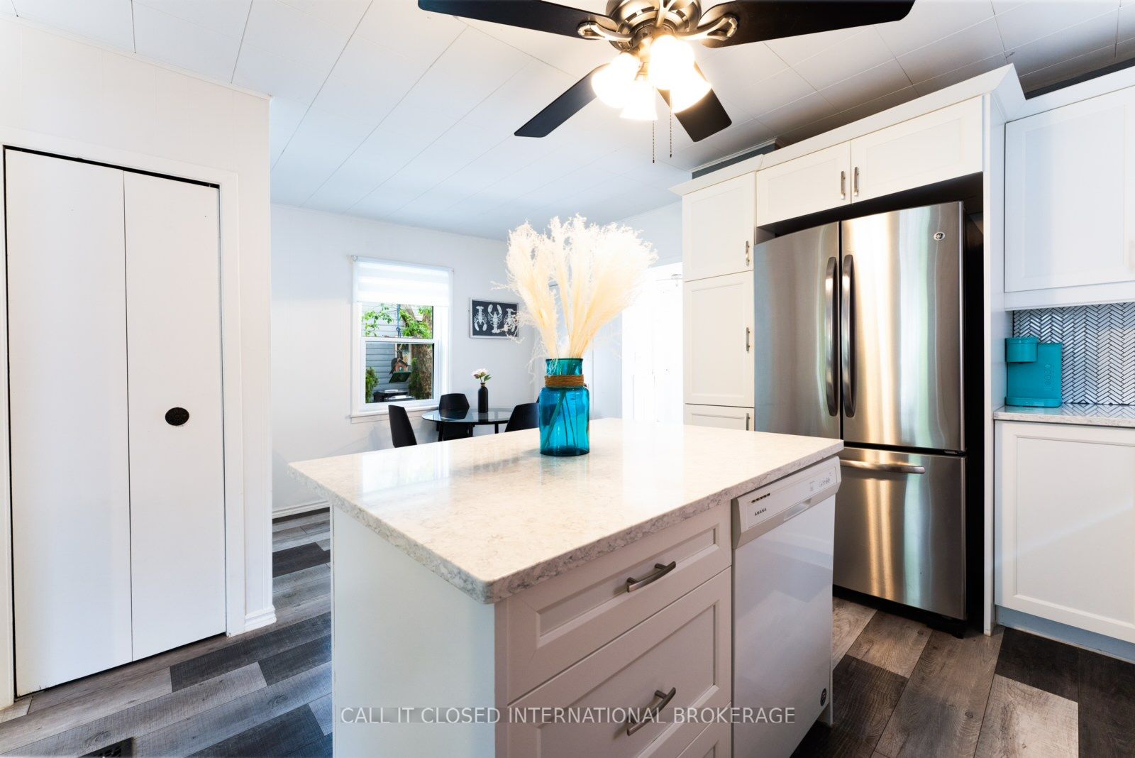 326 Smith Street Property Photo 8
