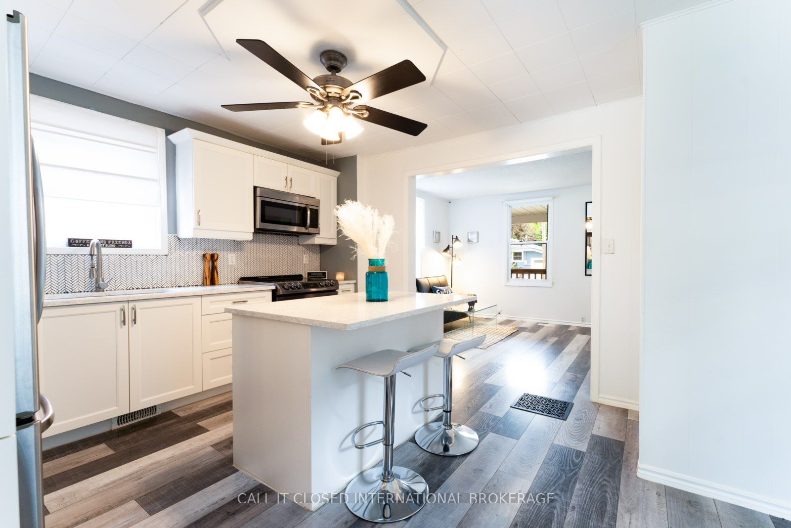 326 Smith Street Property Photo 10