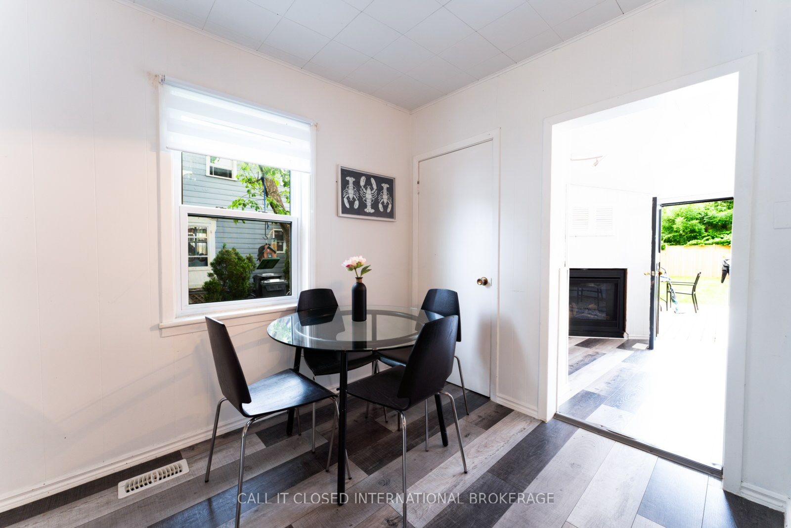 326 Smith Street Property Photo 13