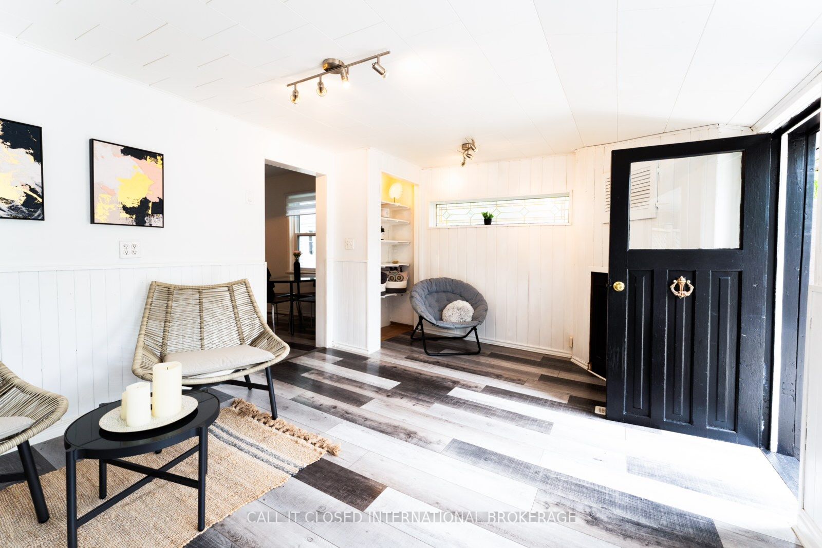 326 Smith Street Property Photo 15