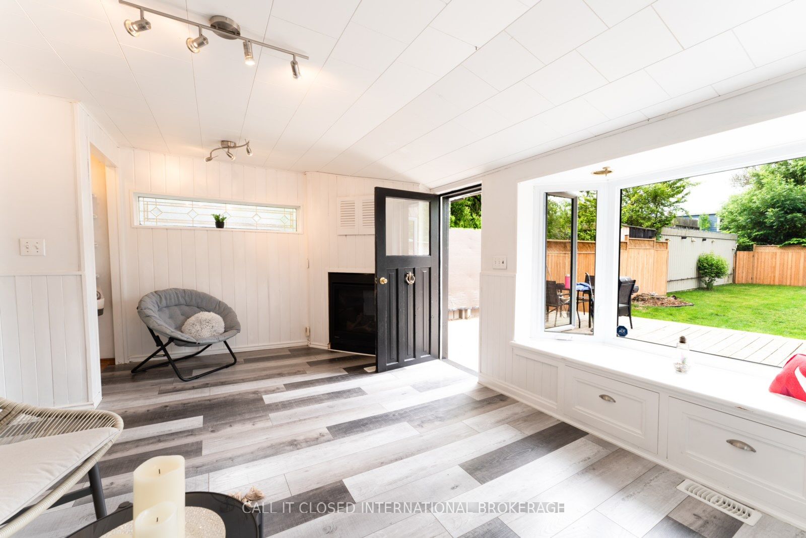 326 Smith Street Property Photo 16