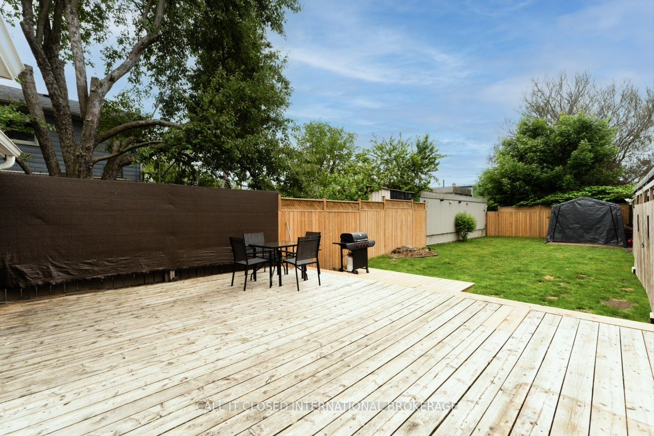 326 Smith Street Property Photo 25