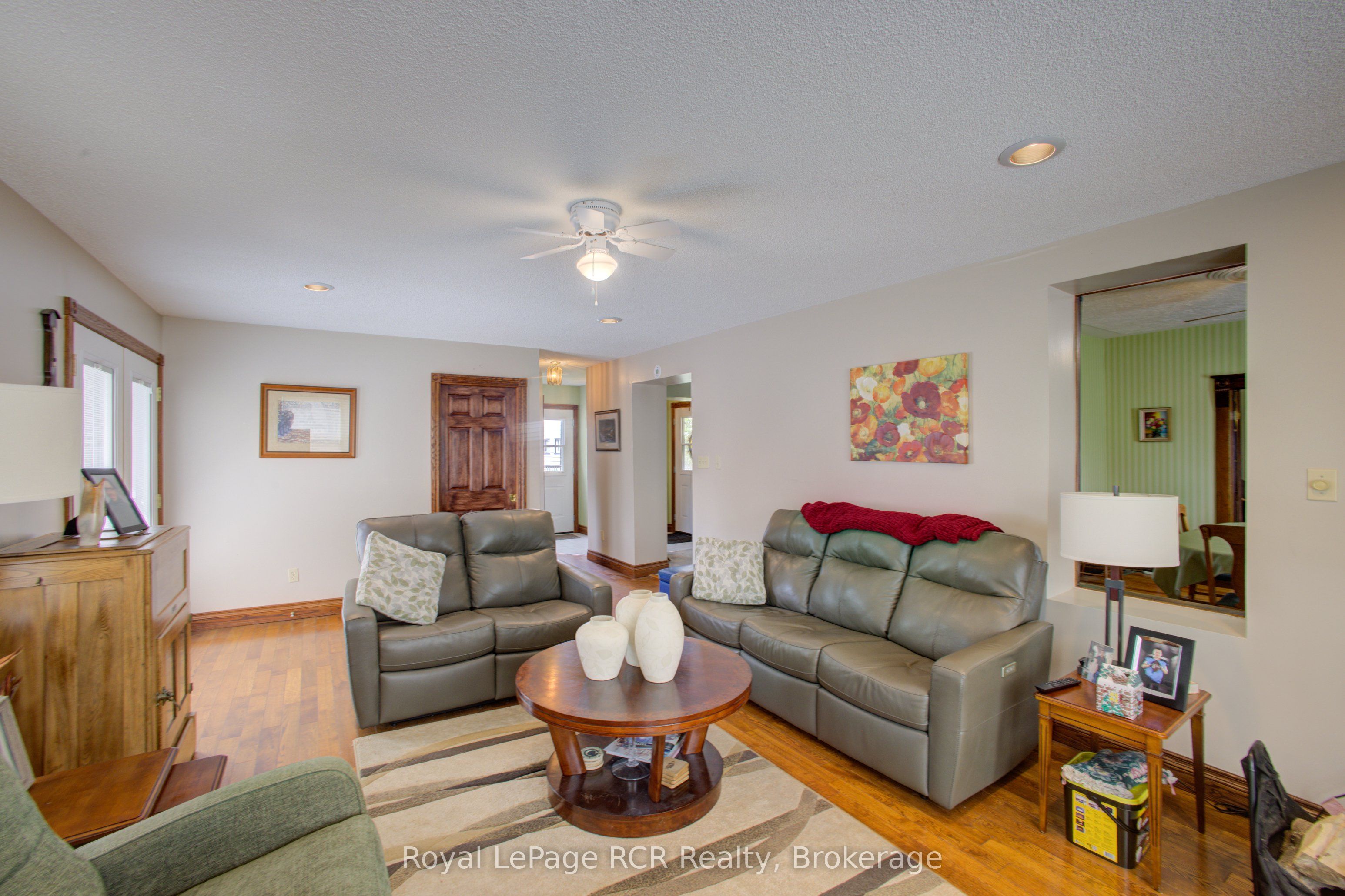252 Main Street Property Photo 7