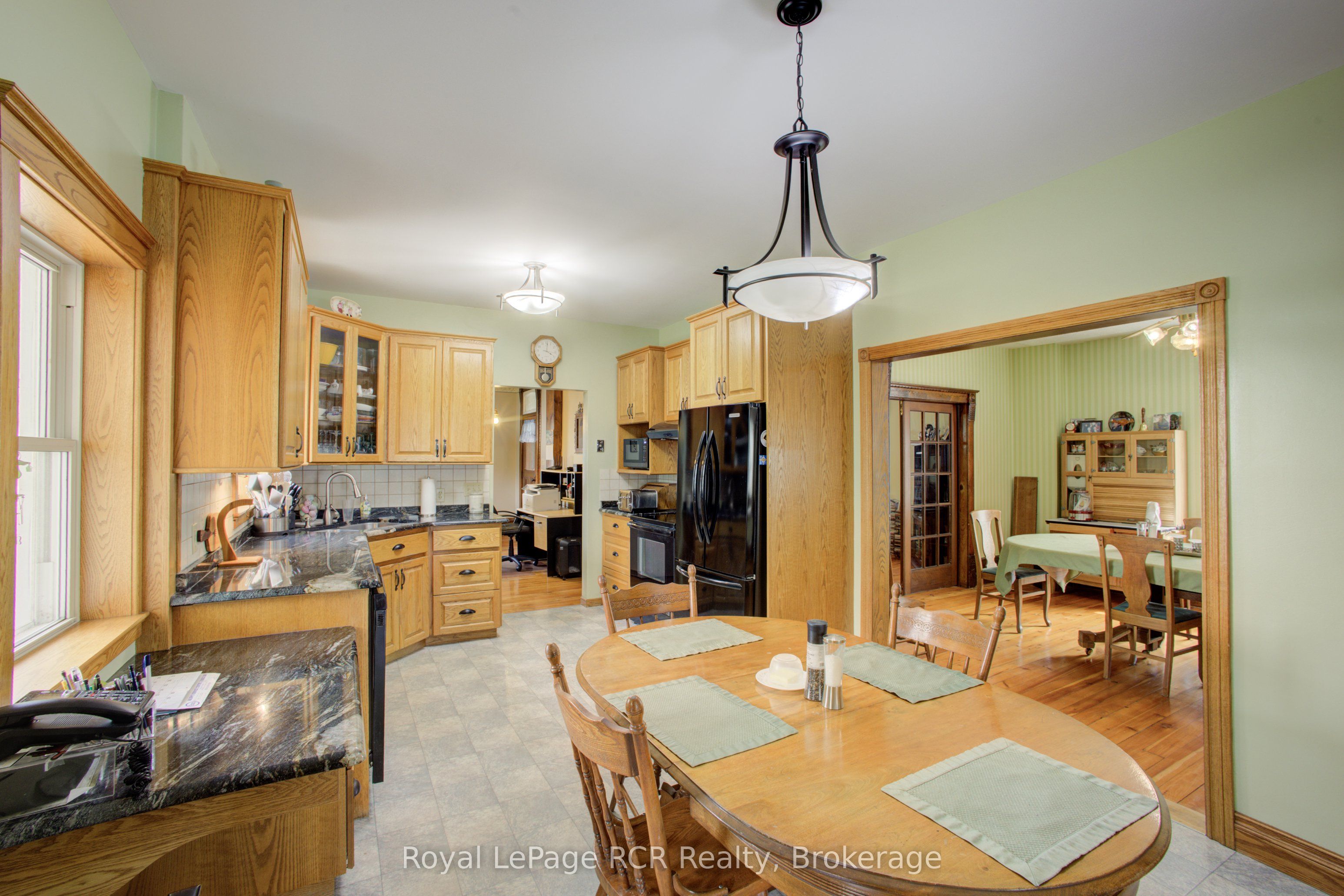 252 Main Street Property Photo 10