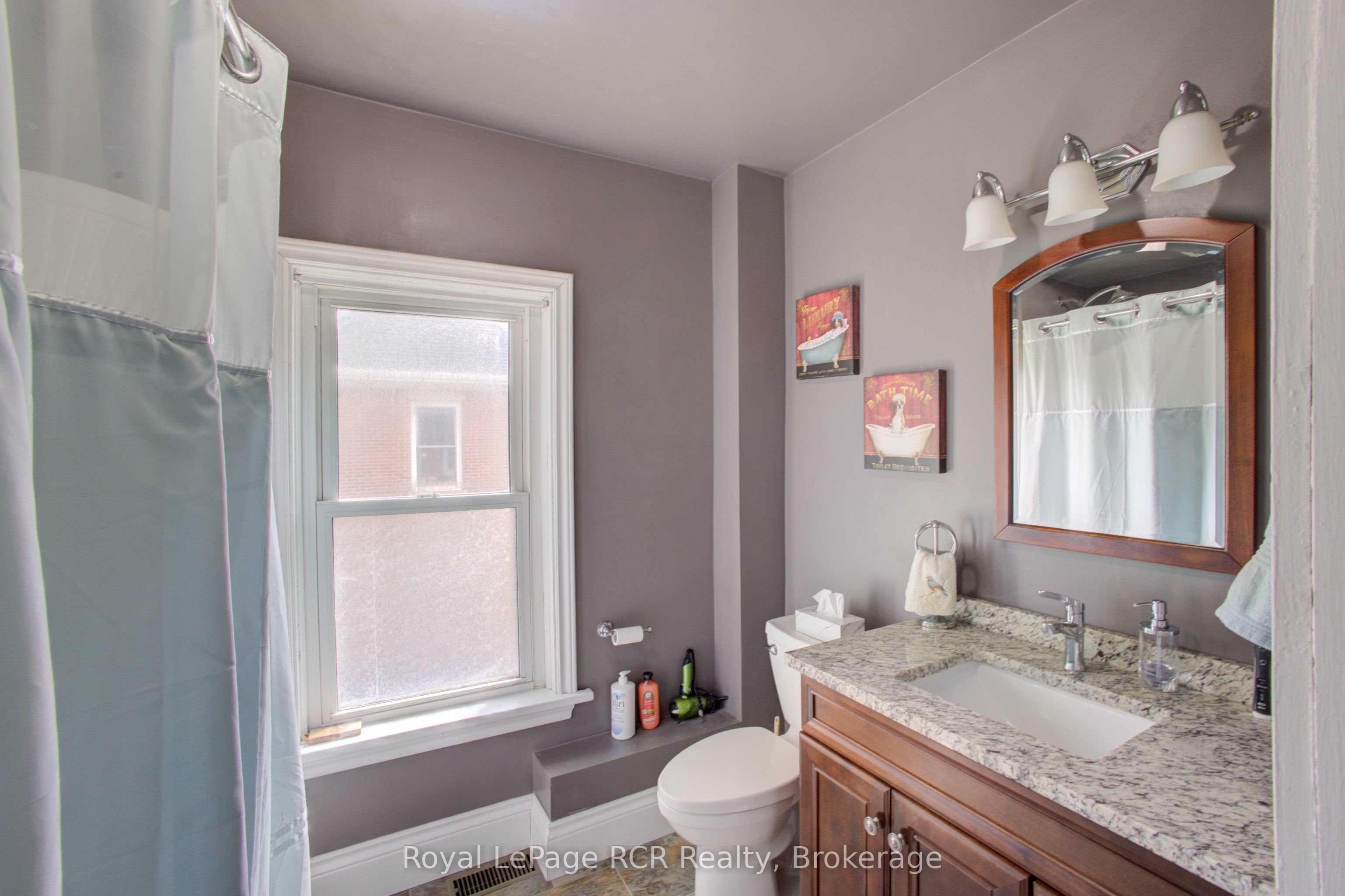 252 Main Street Property Photo 23