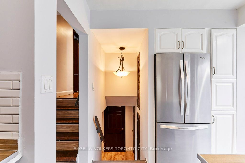 15 Lambert Drive Property Photo 11