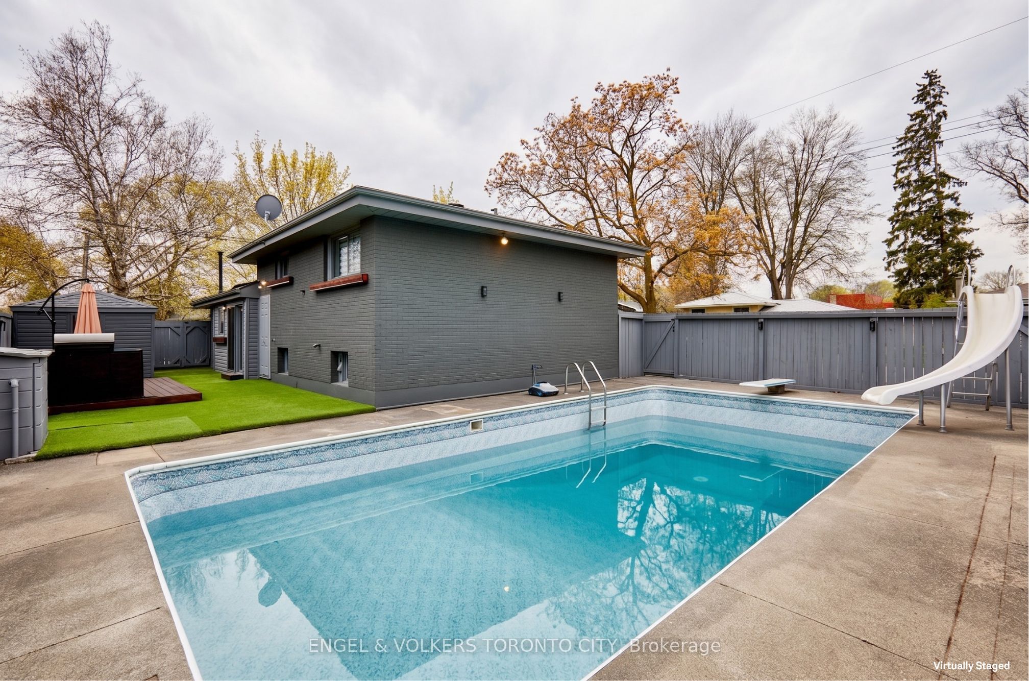 15 Lambert Drive Property Photo 21