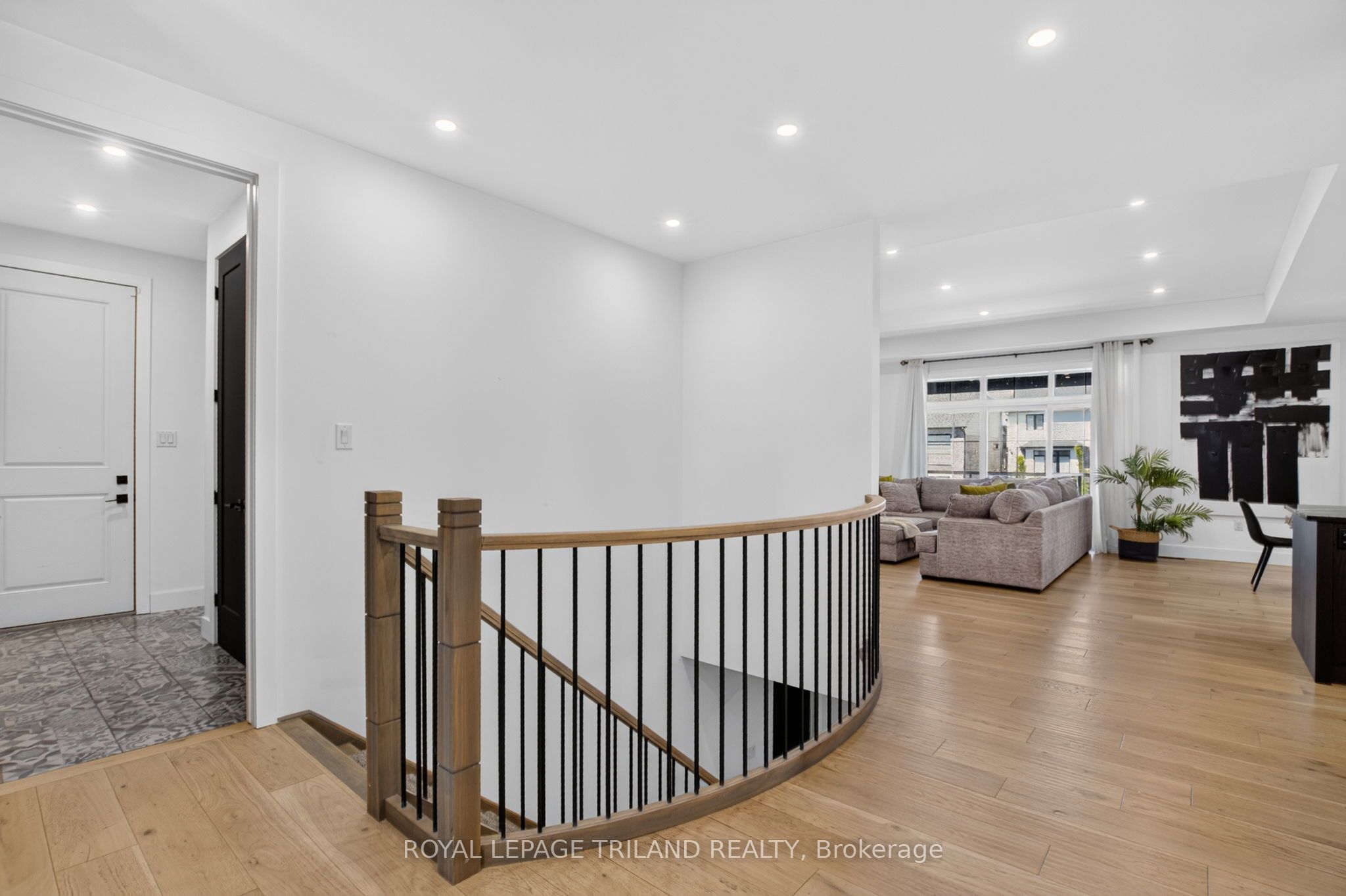 1757 Upper West Avenue Property Photo 11