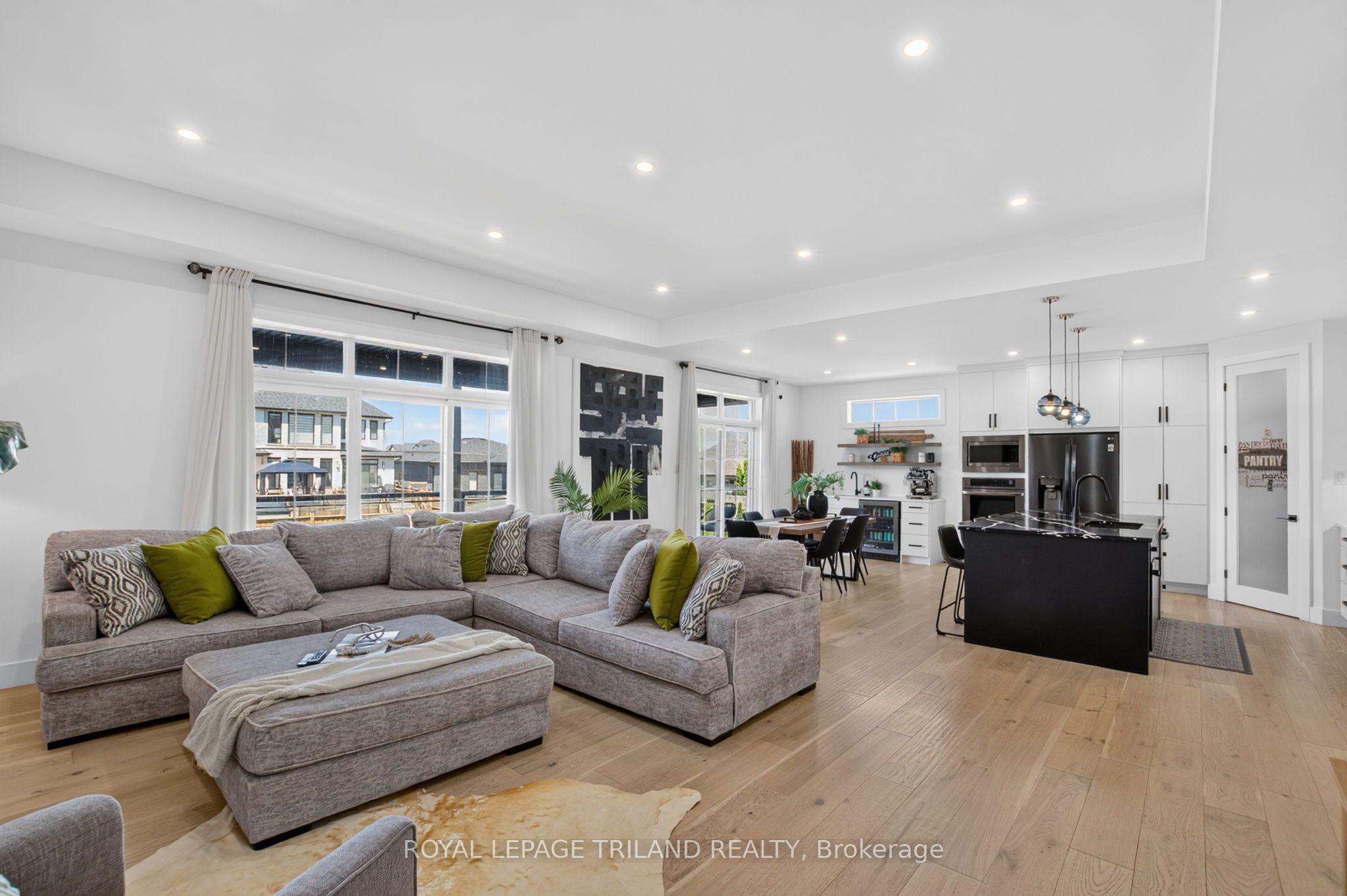 1757 Upper West Avenue Property Photo 22