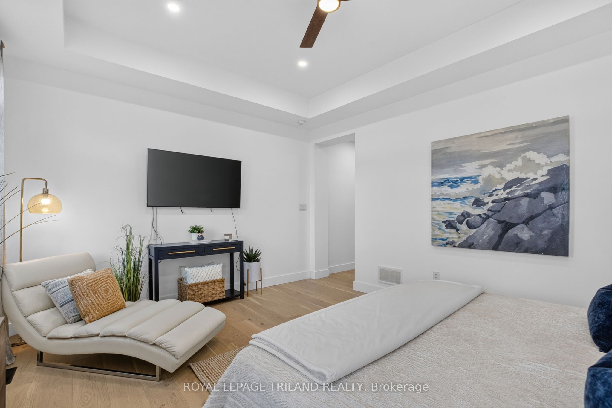 1757 Upper West Avenue Property Photo 25