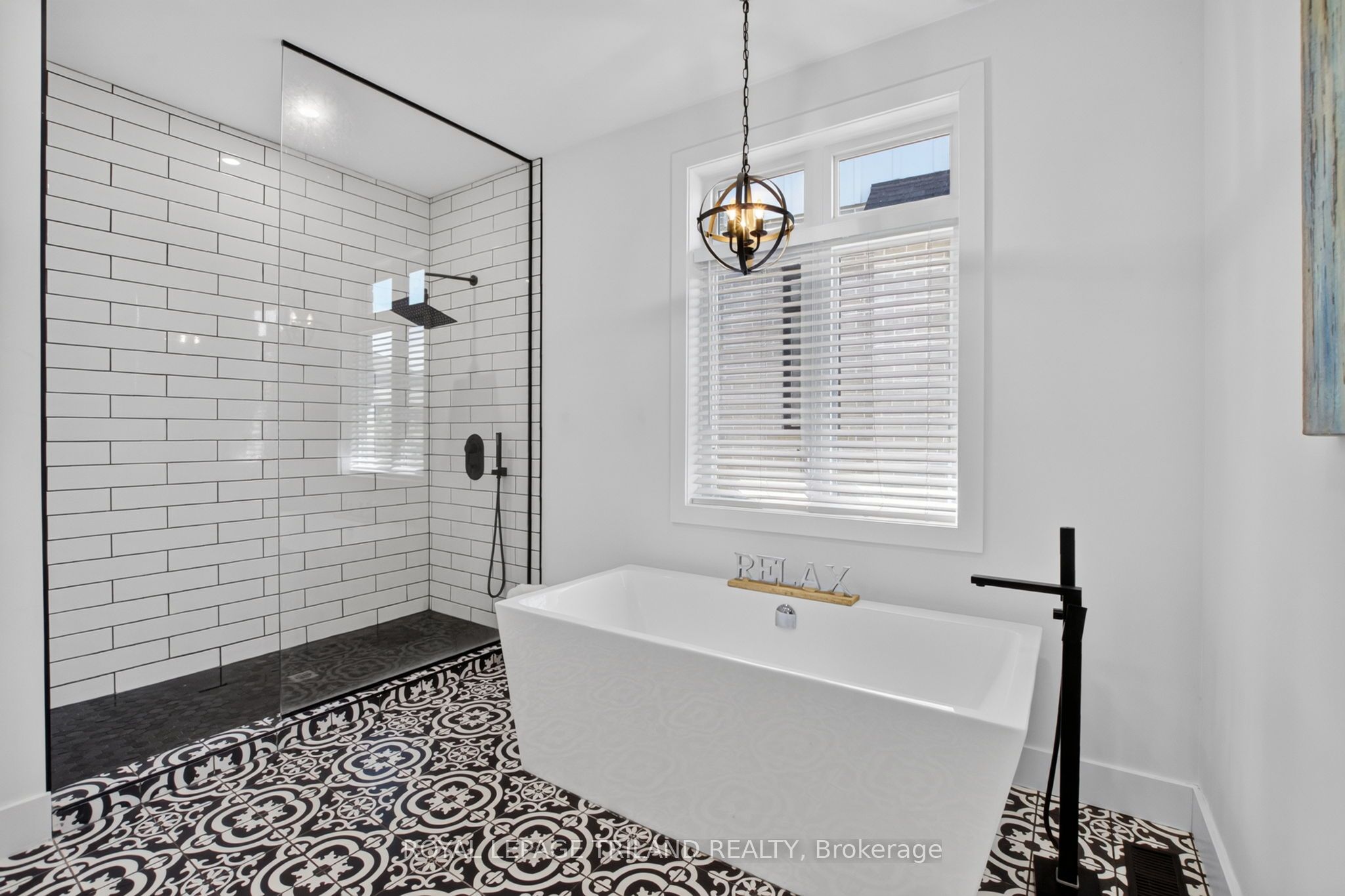 1757 Upper West Avenue Property Photo 26