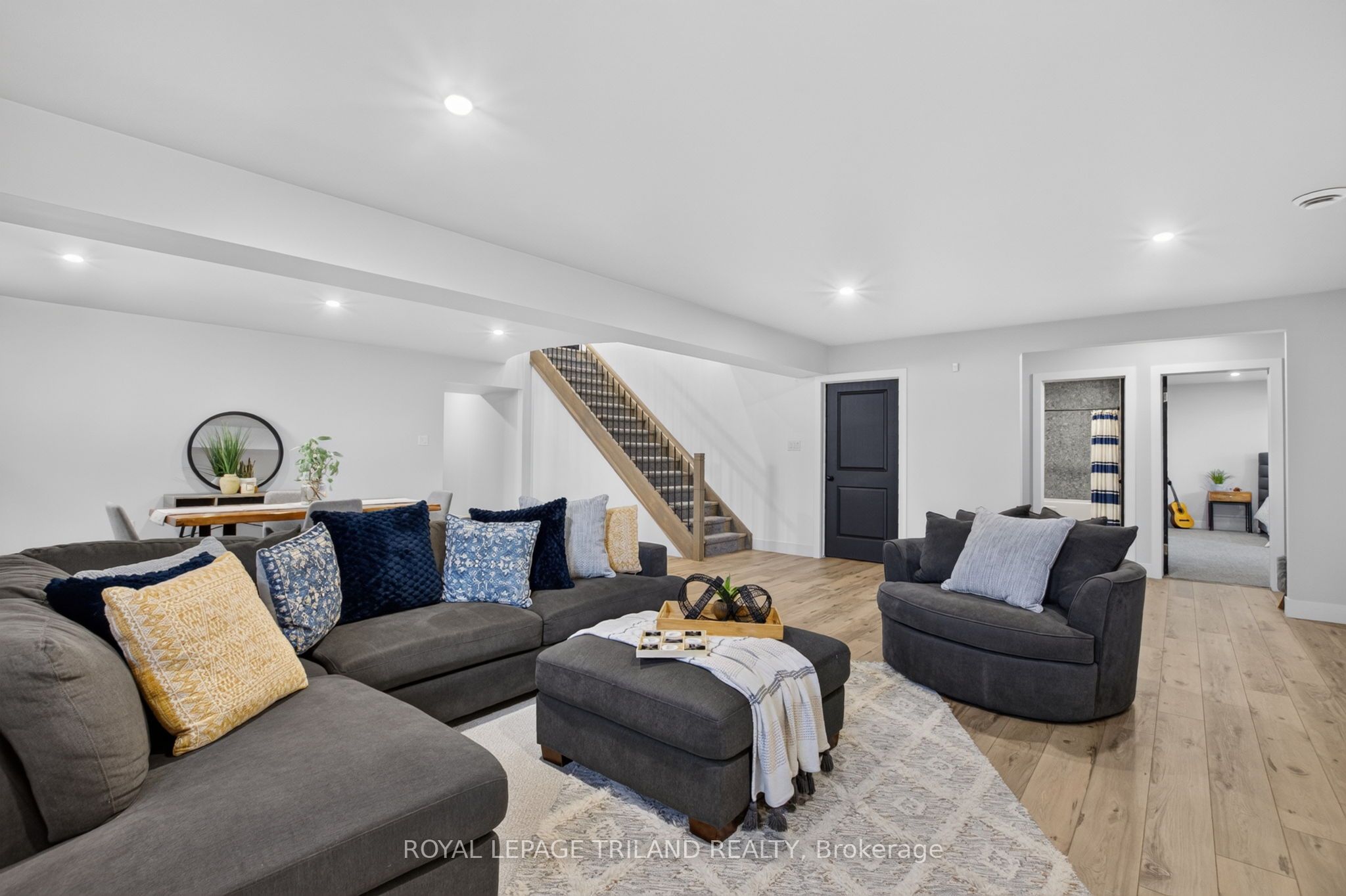 1757 Upper West Avenue Property Photo 38