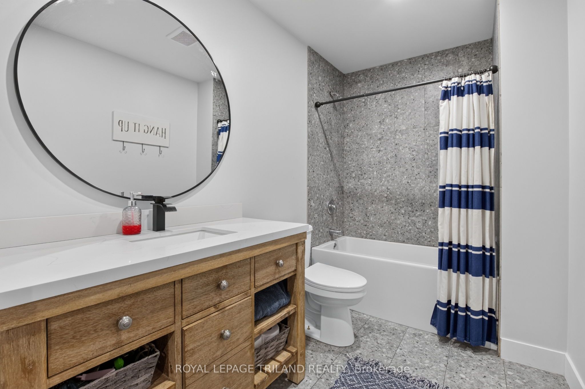 1757 Upper West Avenue Property Photo 39