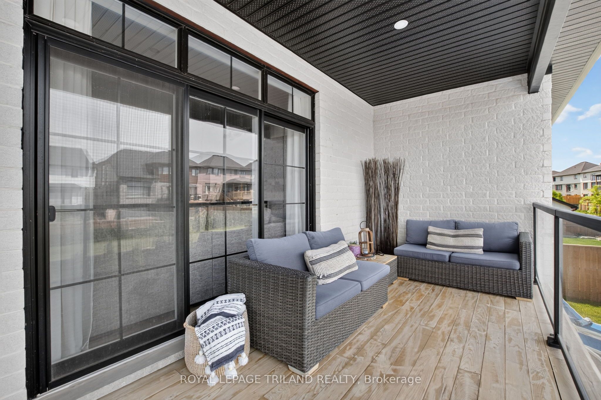 1757 Upper West Avenue Property Photo 42