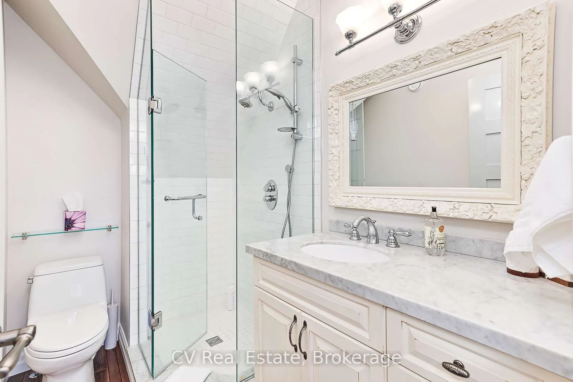 141 Snowbridge Way Property Photo 22