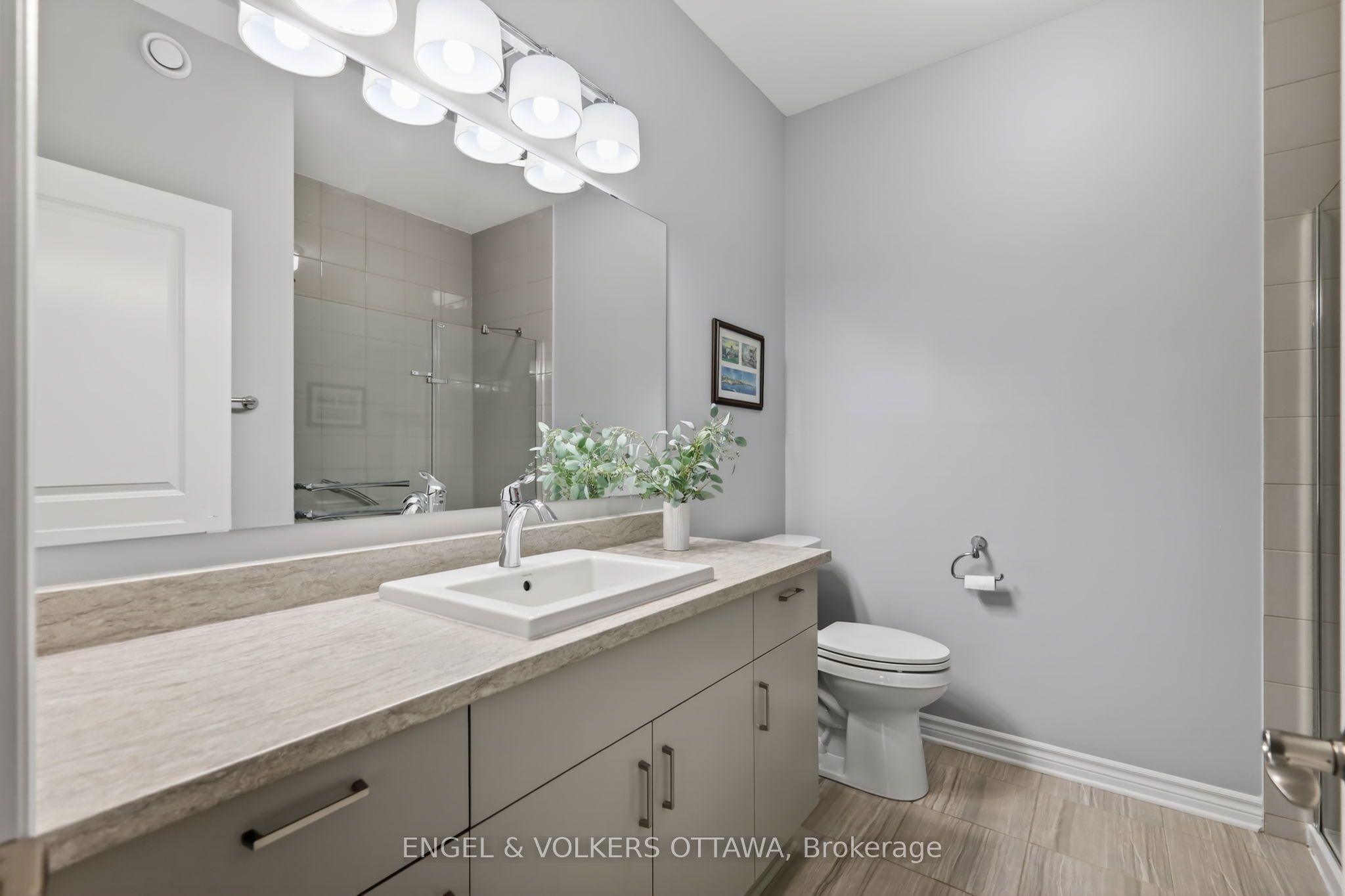 871 Tewin Circle Property Photo 15