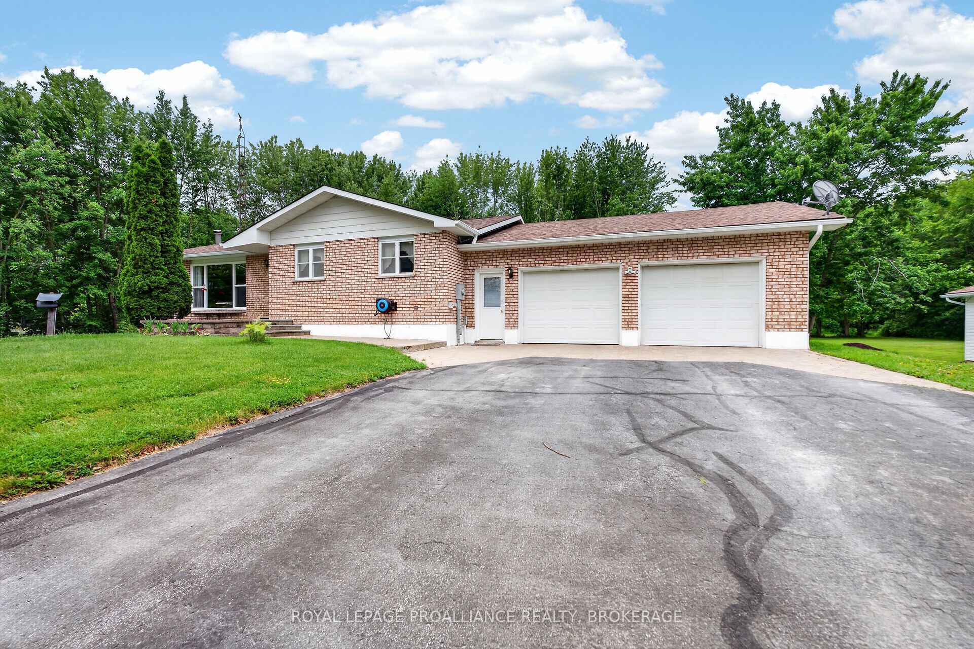 1246 Townline Road Property Photo 1