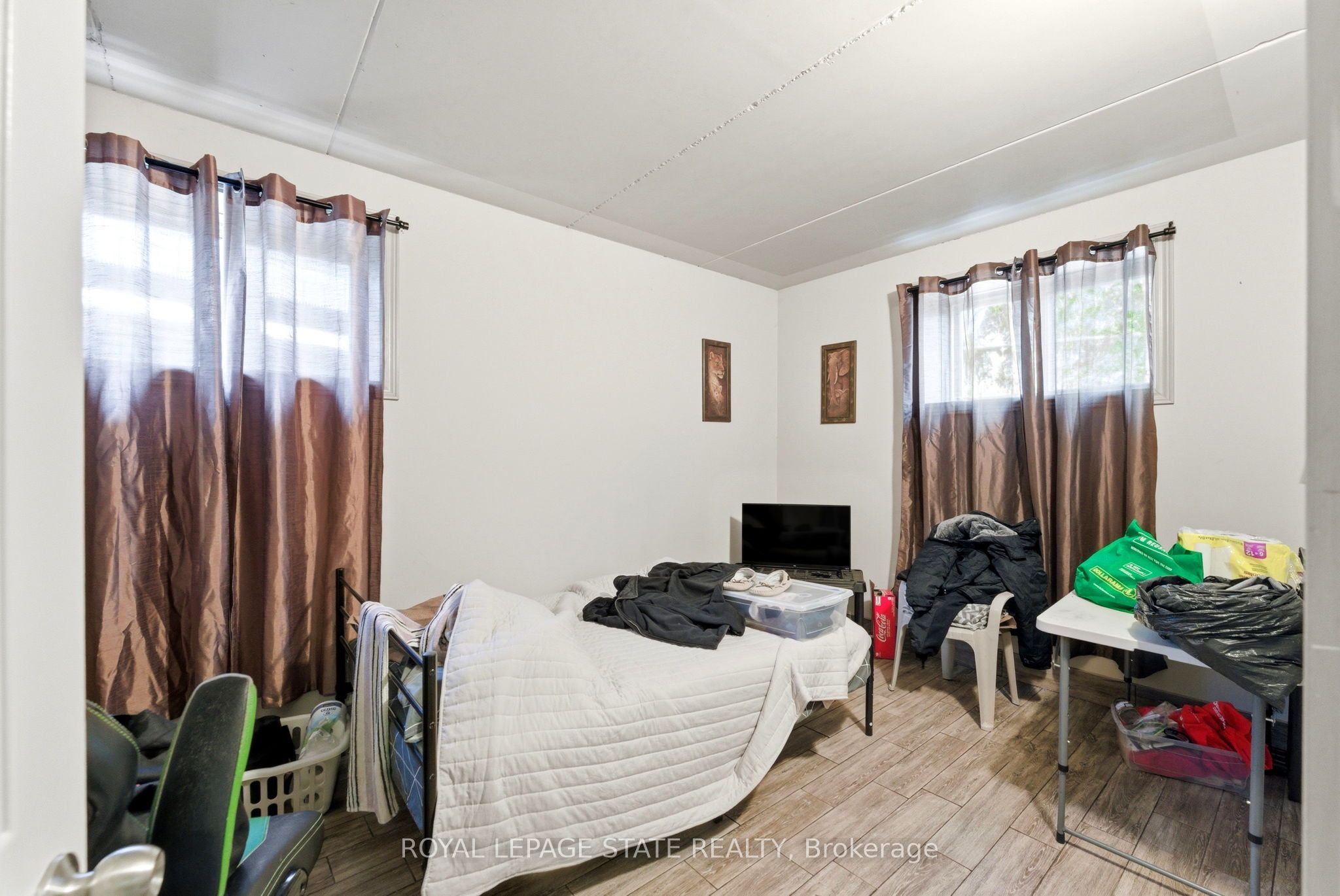 1745 King Street E Property Photo 33