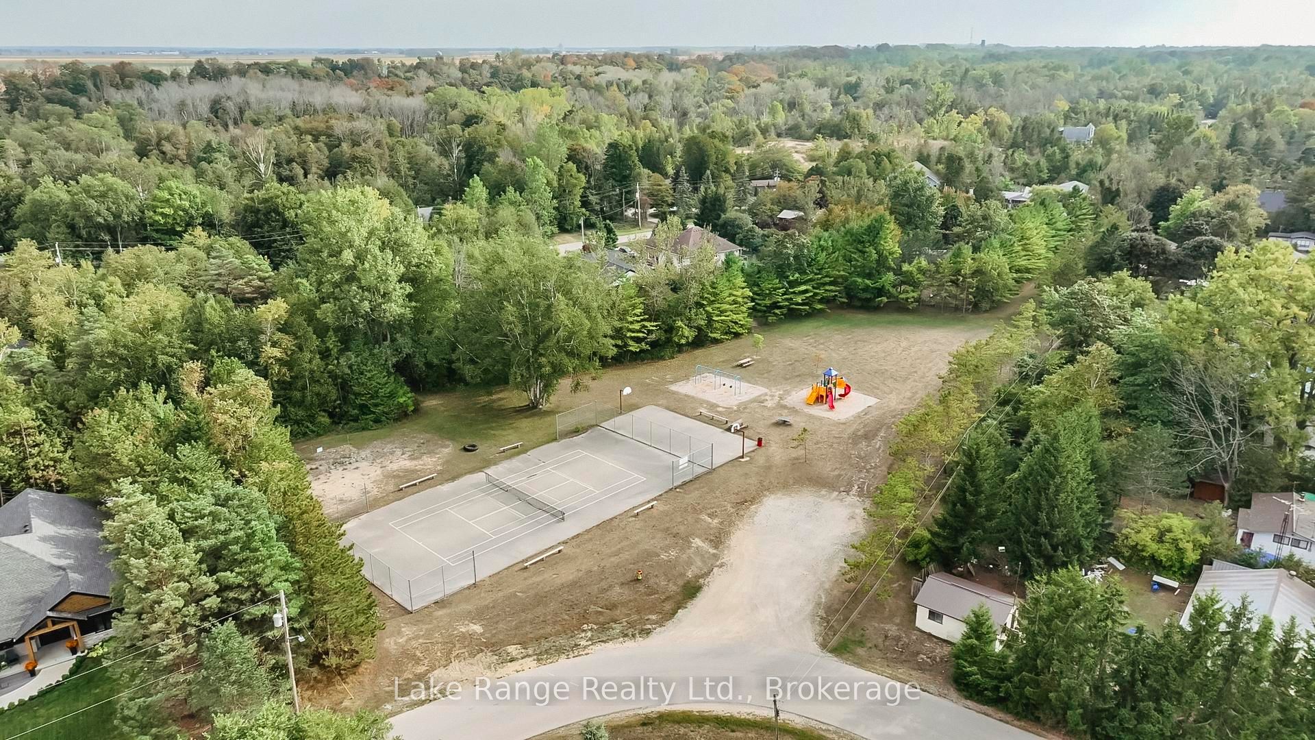 137 Bell Drive Property Photo 4